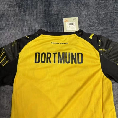 Borussia Dortmund 2025/26 Kids Home Kit 02