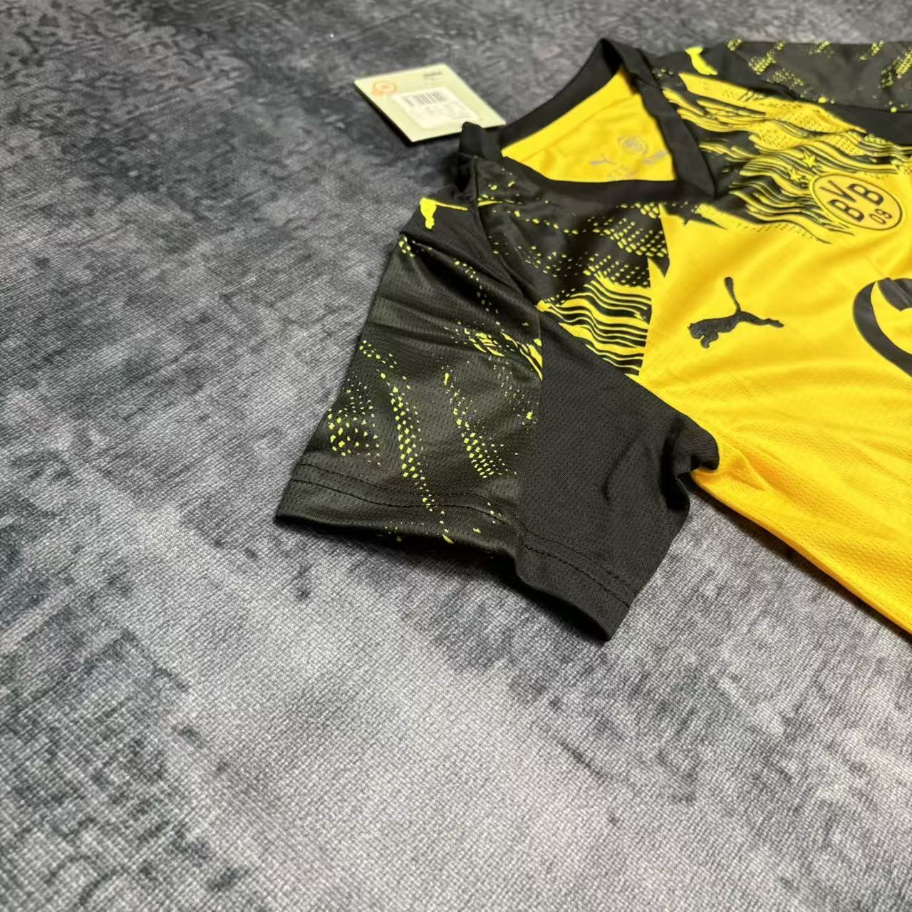 Borussia Dortmund 2025/26 Kids Home Kit