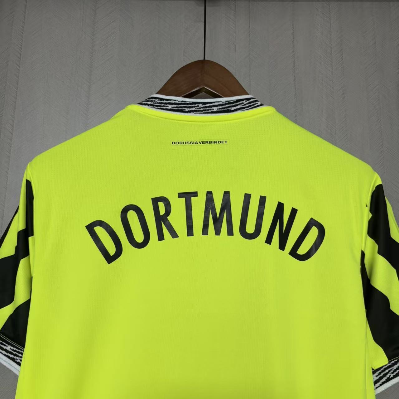 Borussia Dortmund 2025/26 Mens Fluorescent Green Jersey