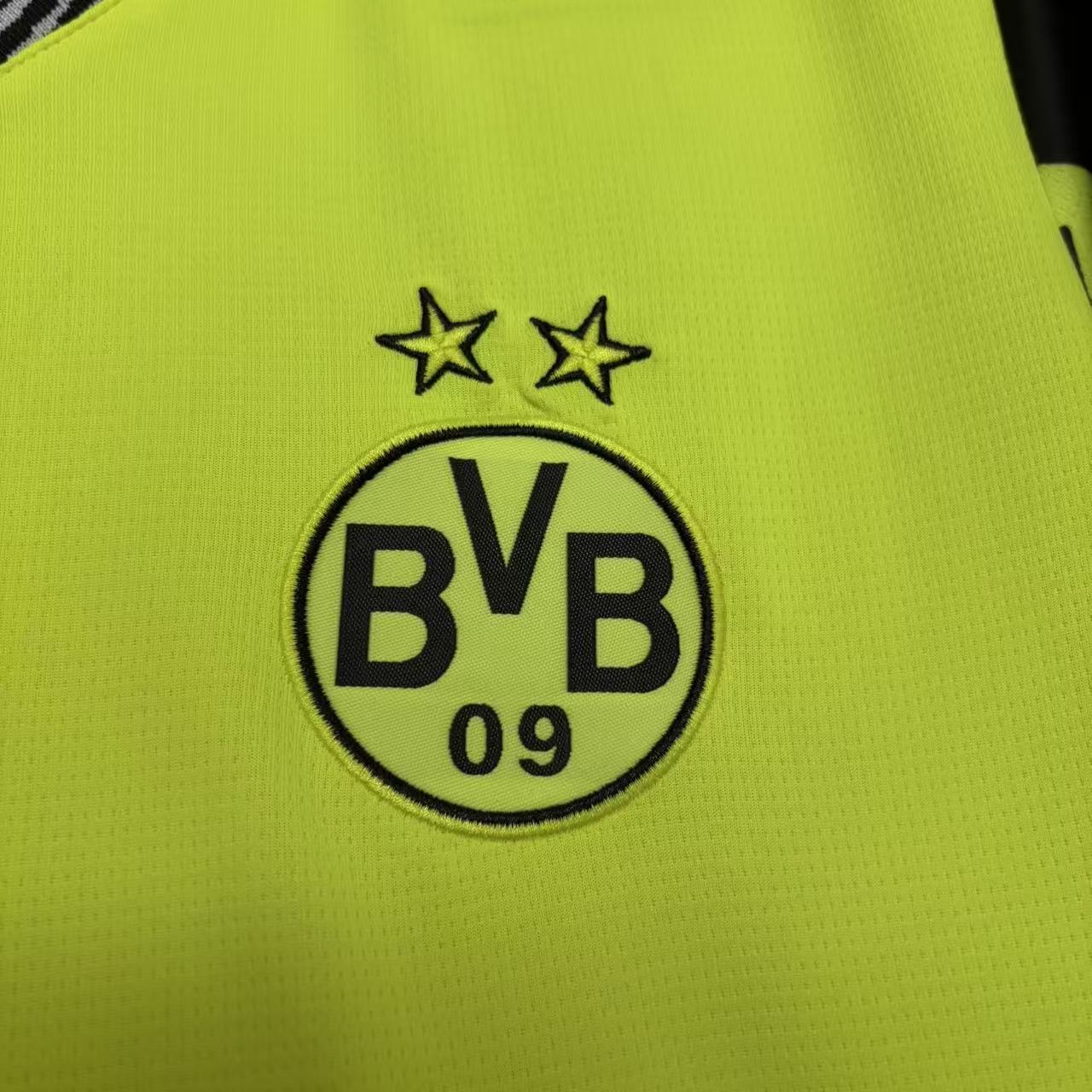 Borussia Dortmund 2025/26 Mens Fluorescent Green Jersey