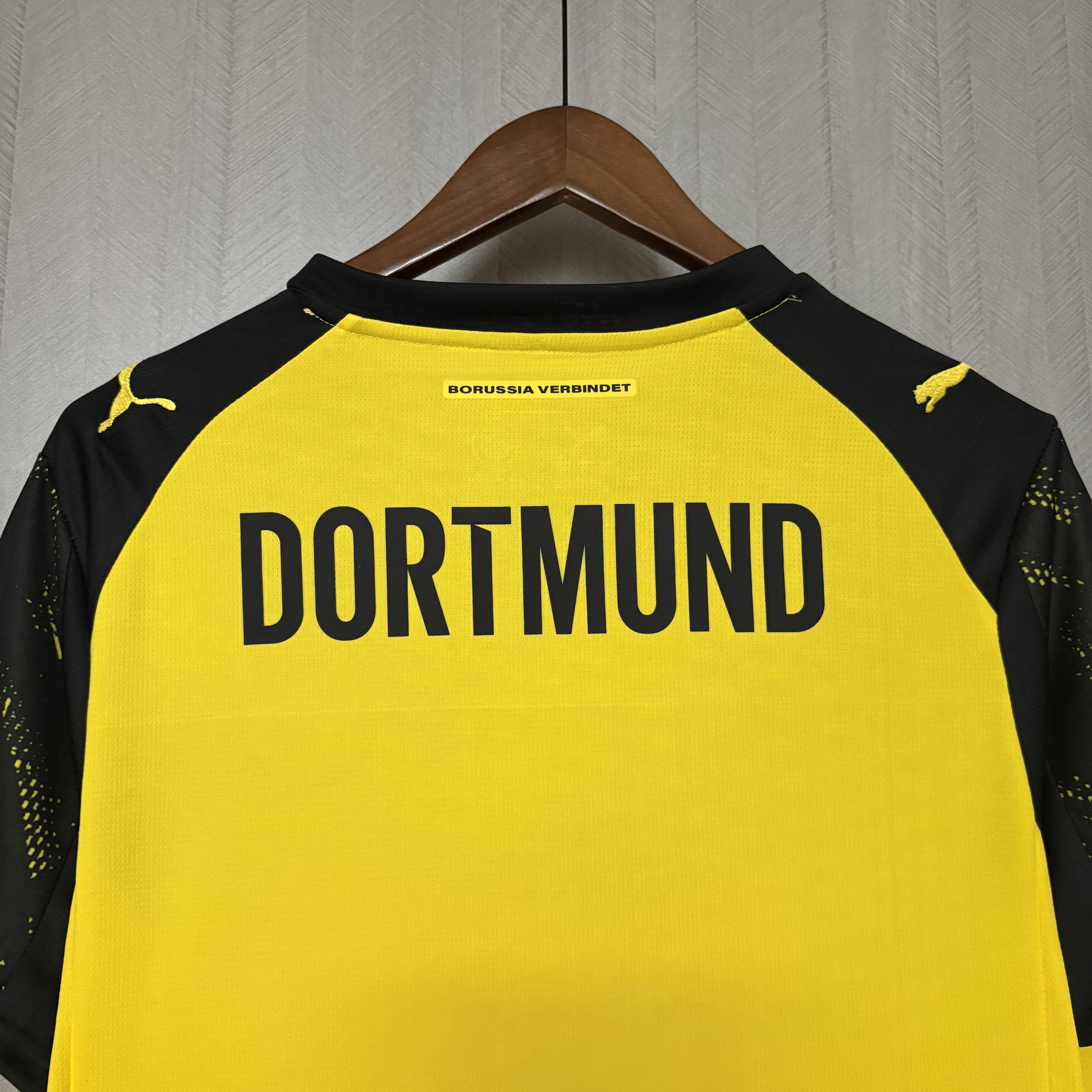 Borussia Dortmund 2025/26 Mens Home Jersey