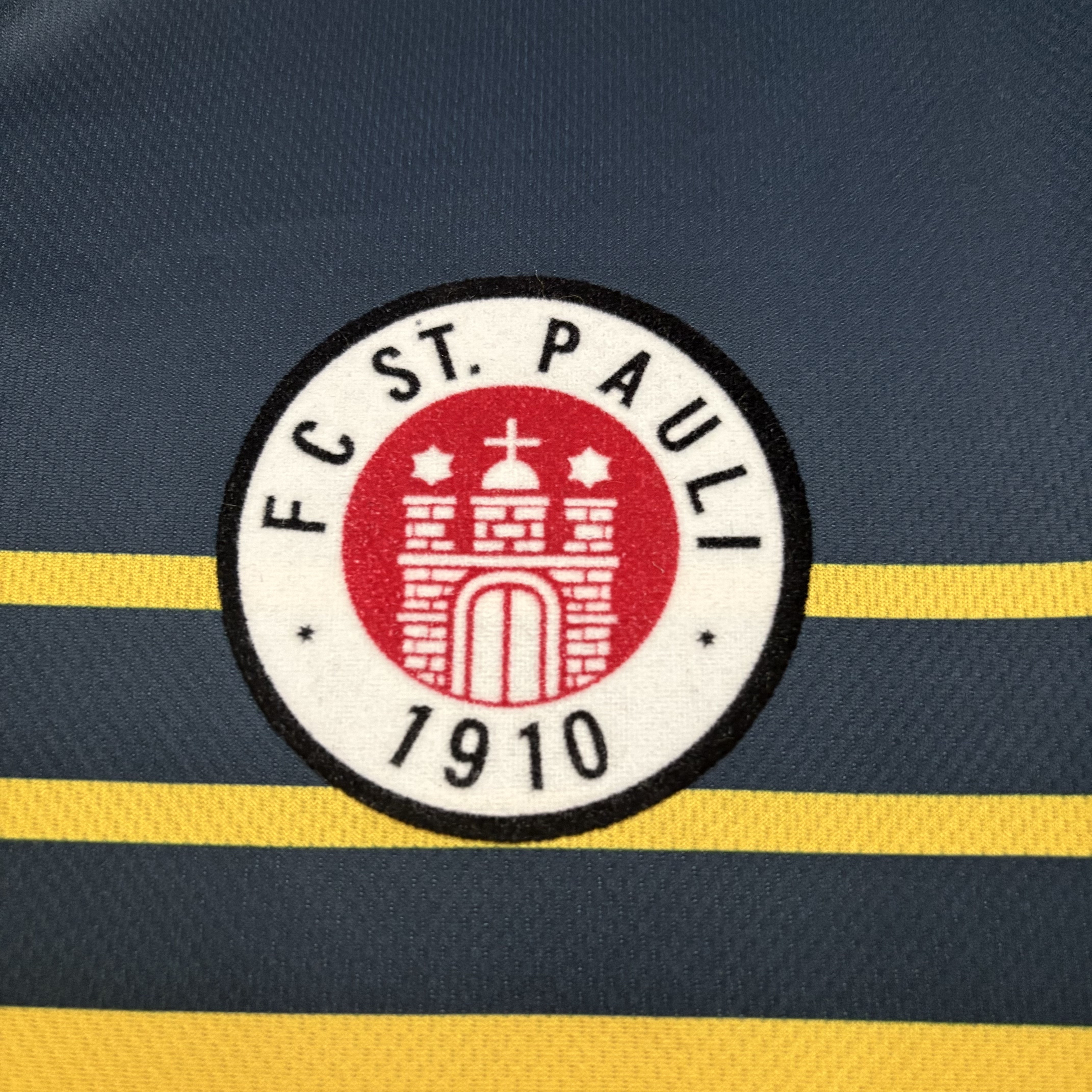 FC St. Pauli 1997/98 Mens Retro Away Jersey