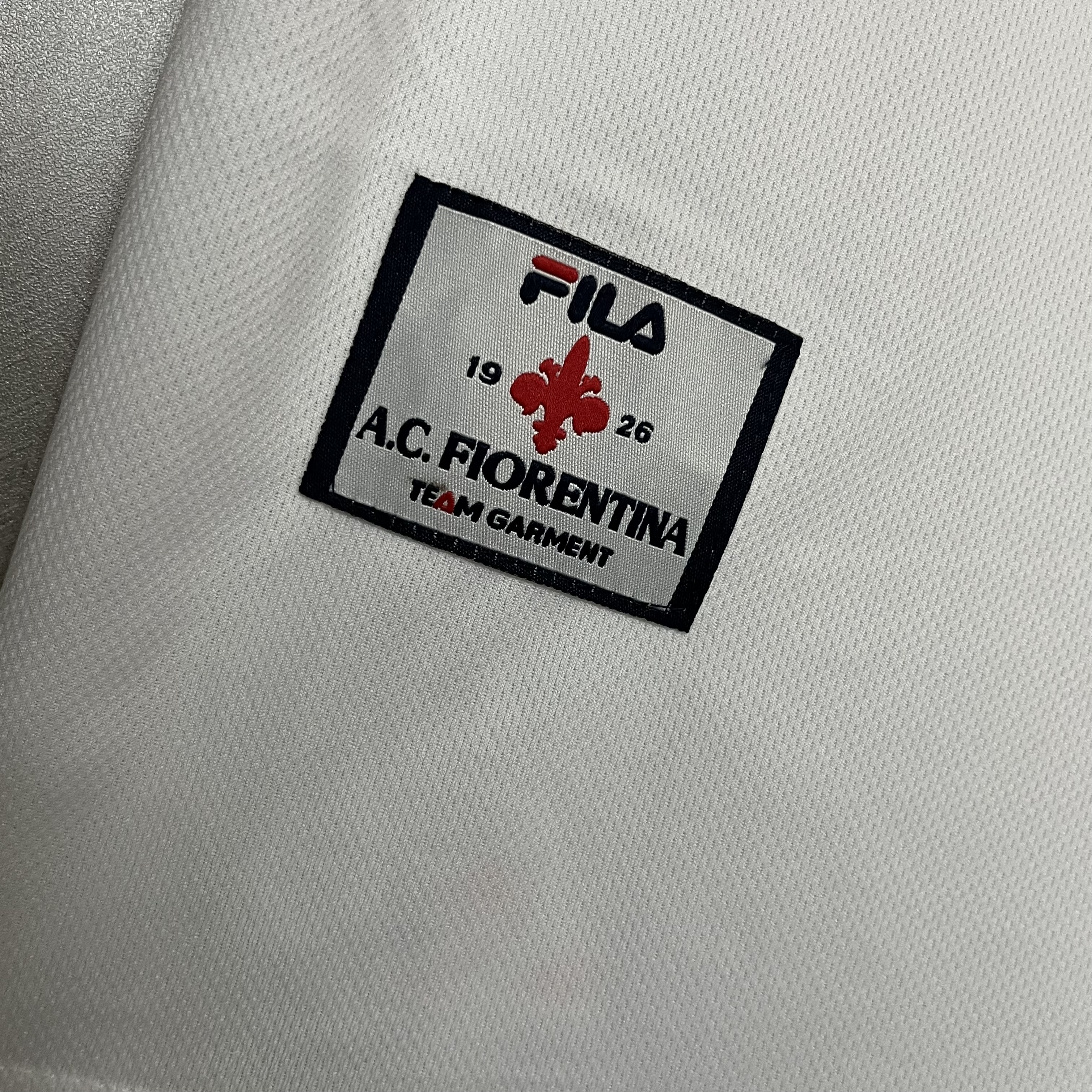 Fiorentina Mens Retro Away Jersey