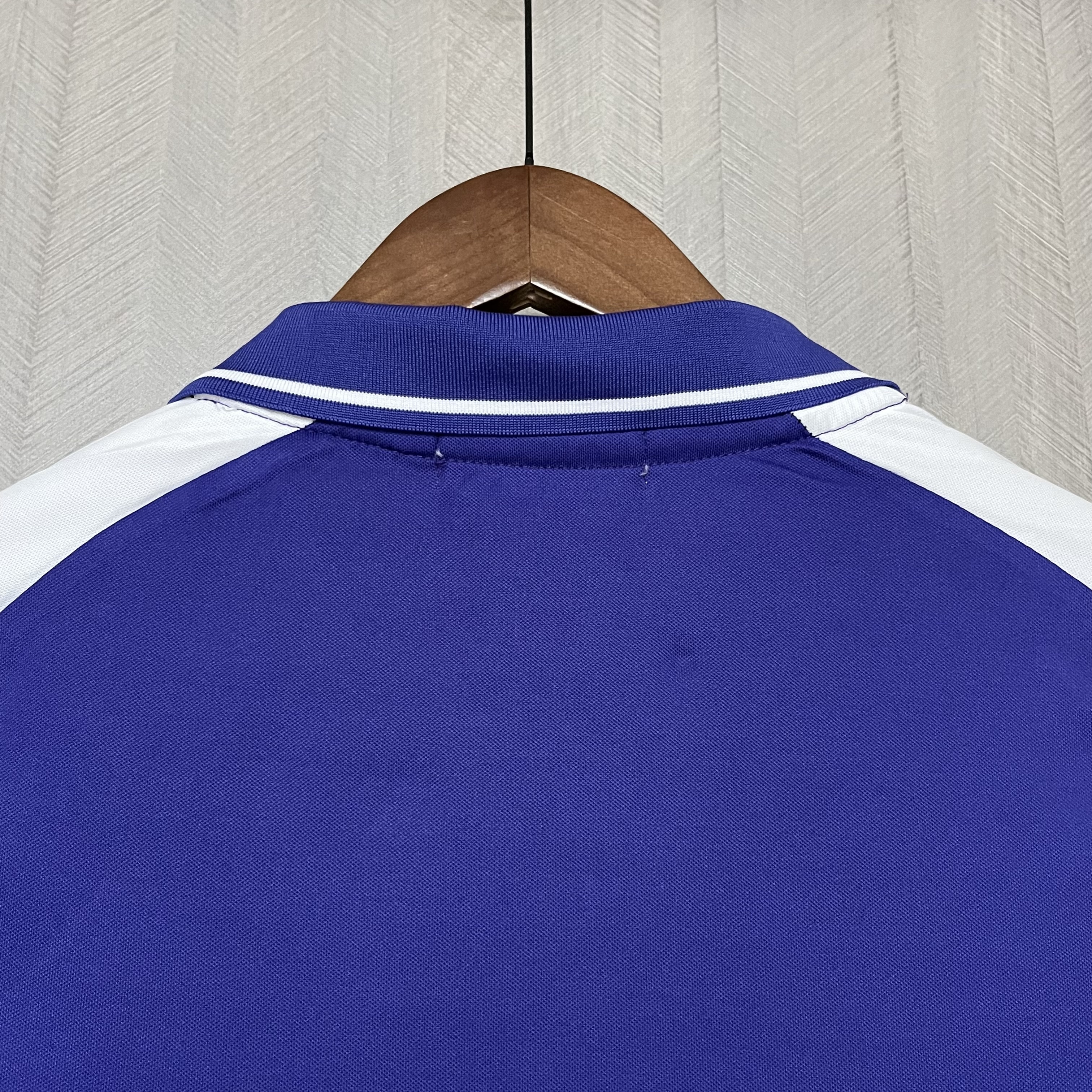 Fiorentina Mens Retro Home Jersey