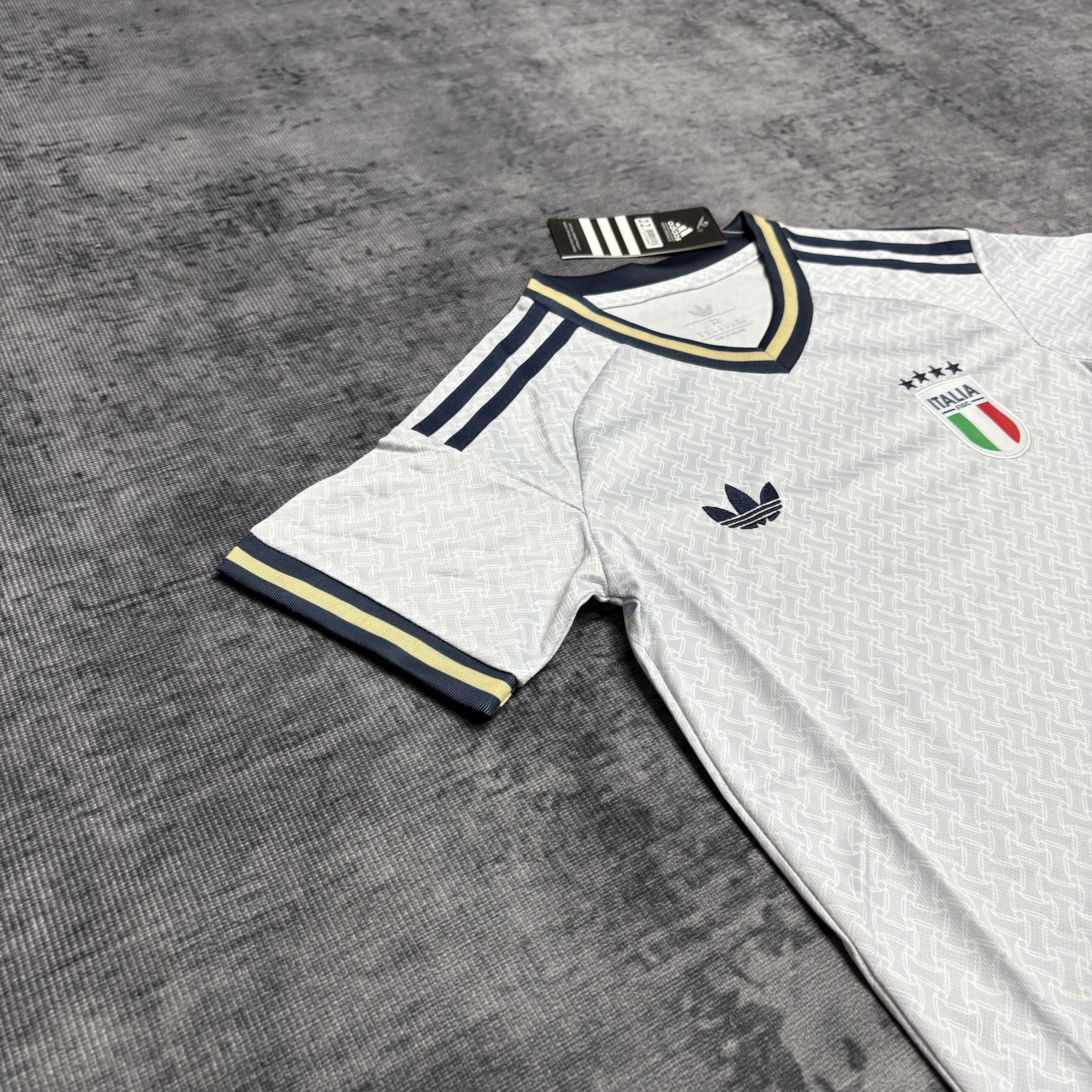 Italy Kids Away Jersey