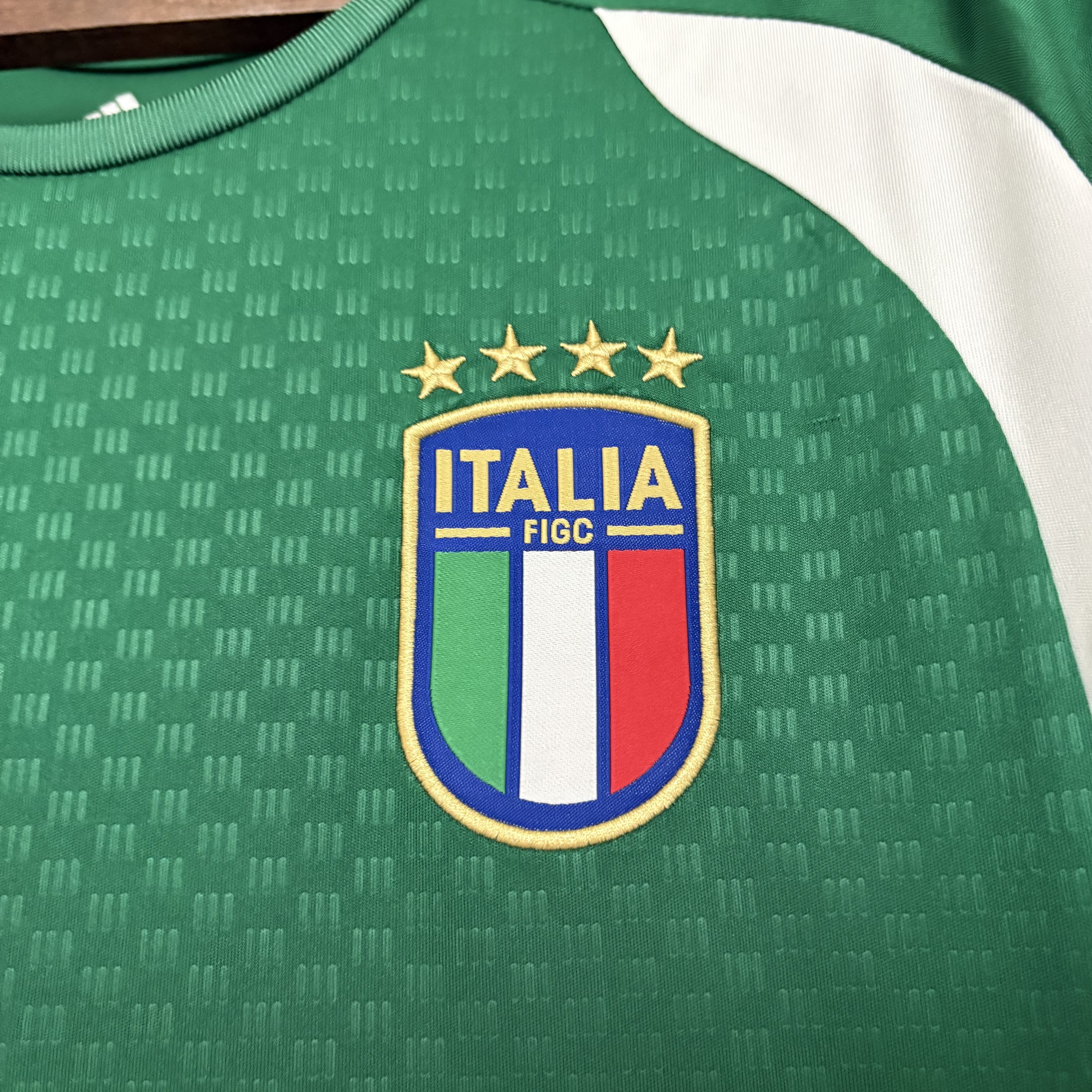 Italy Mens Green Jersey