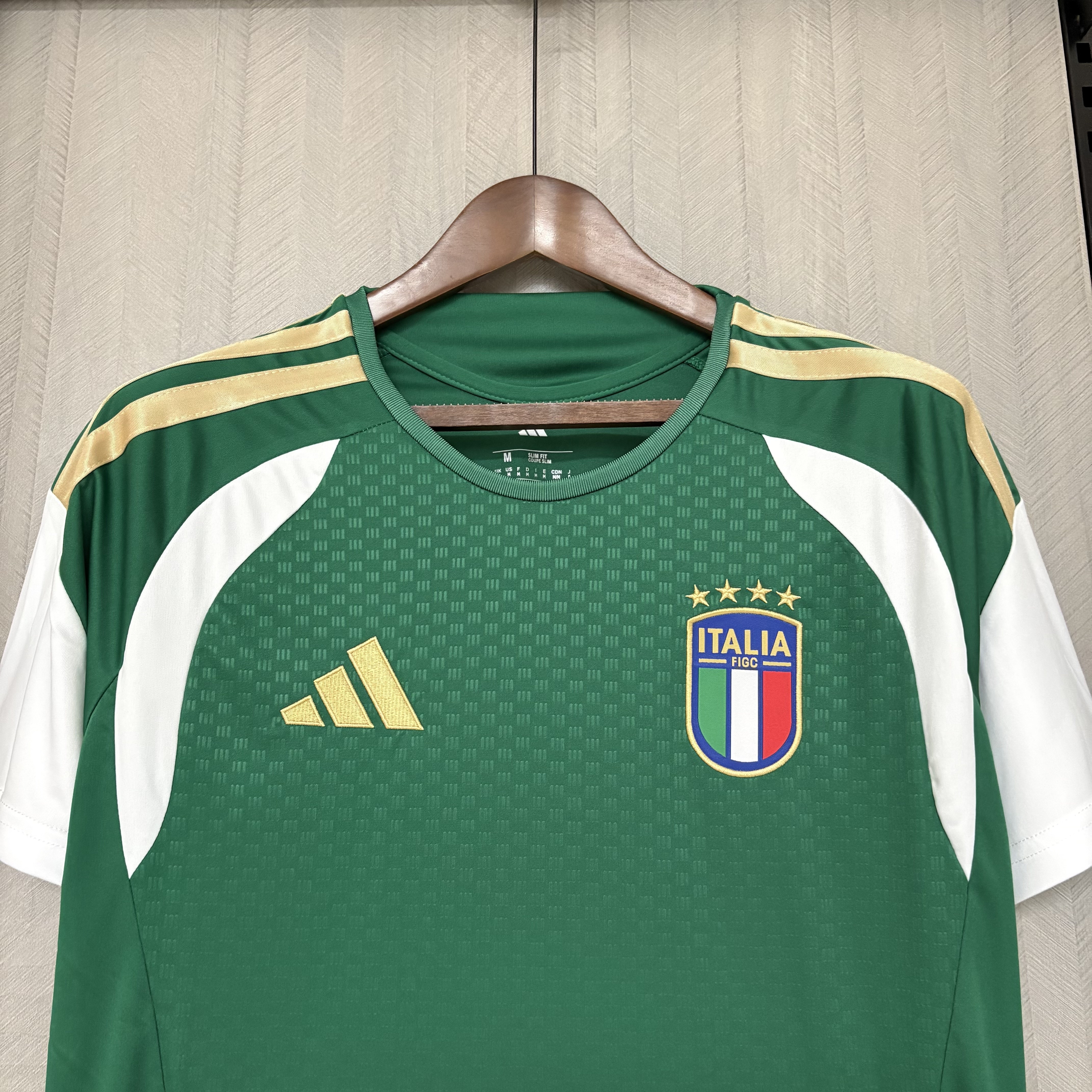 Italy Mens Green Jersey