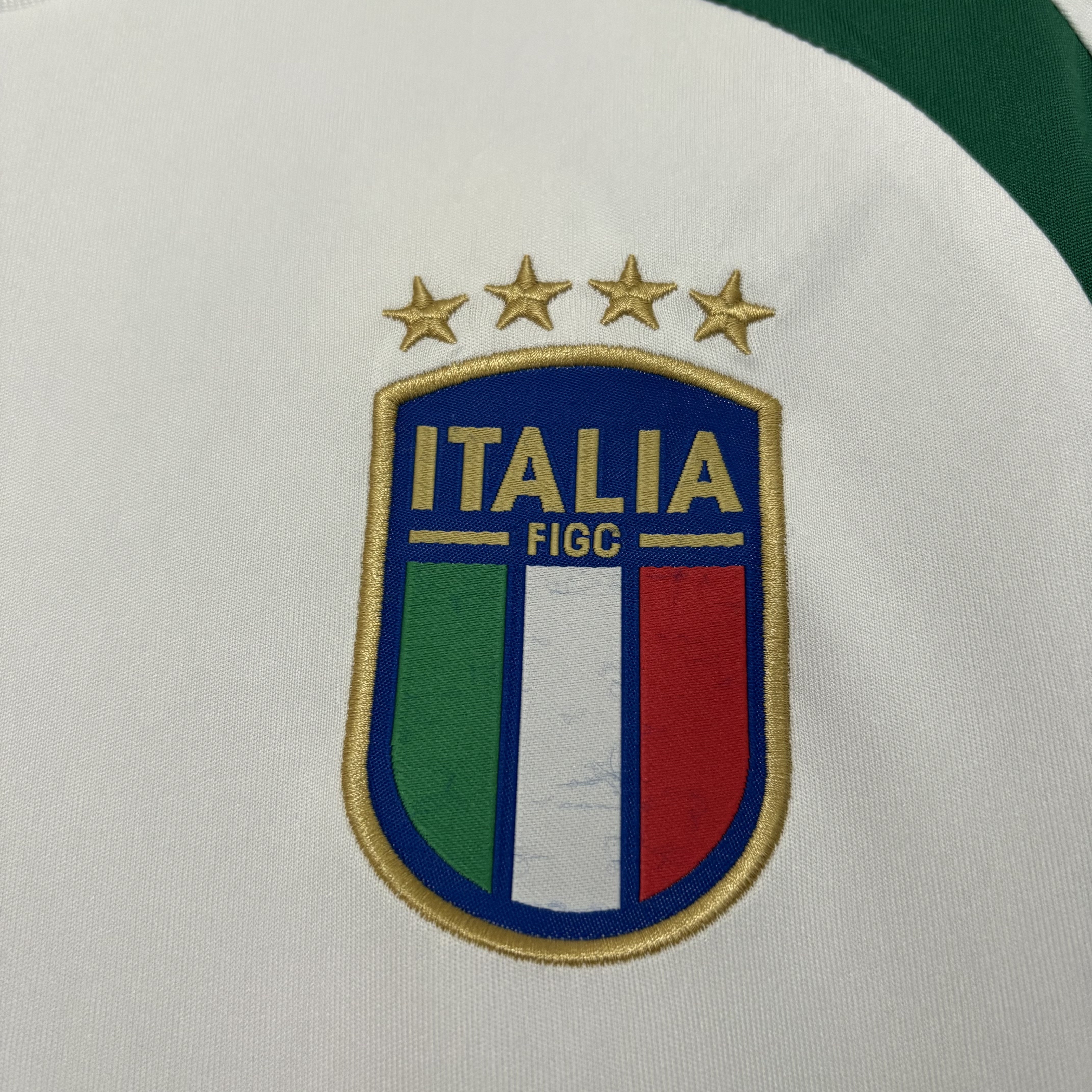 Italy Mens White Jersey