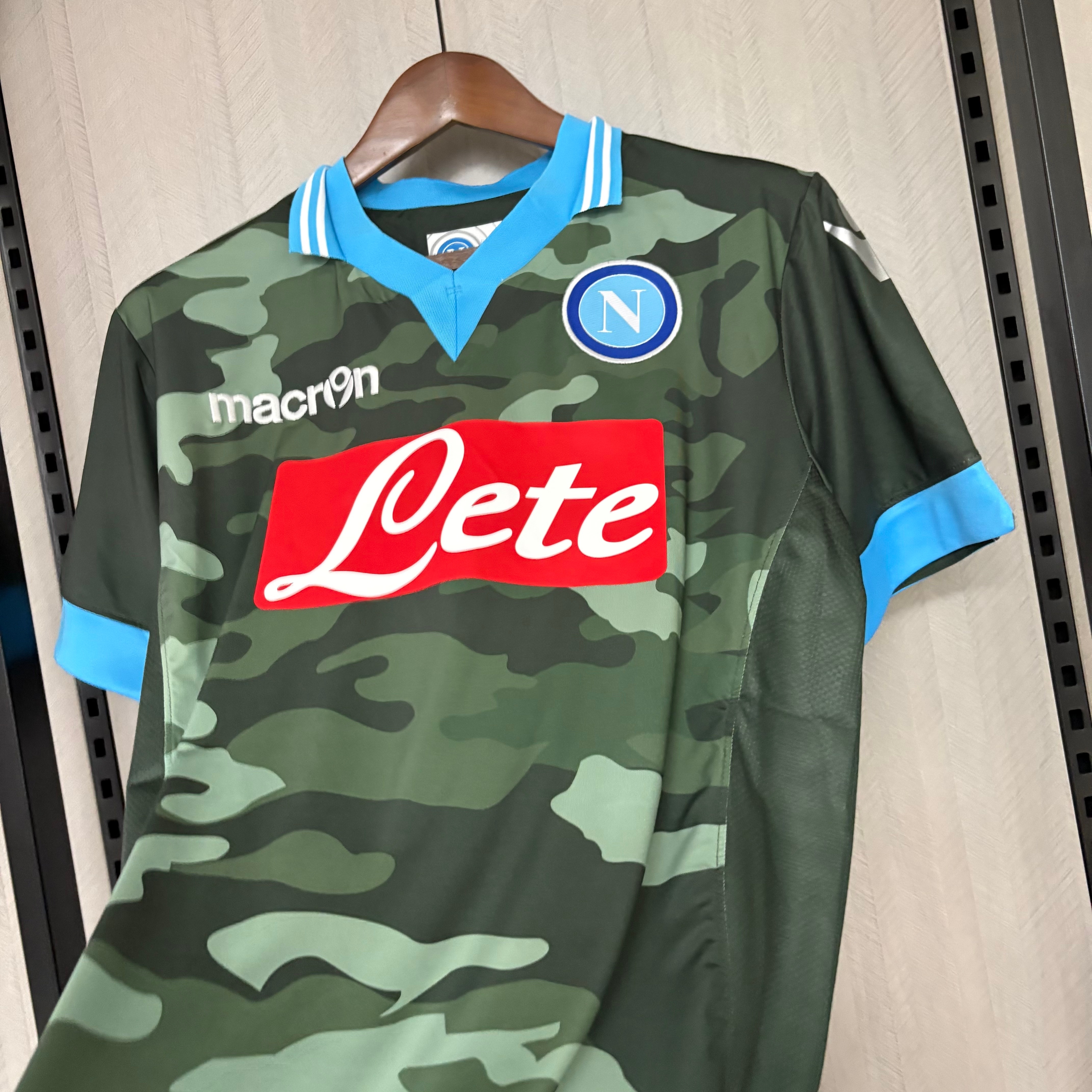 Napoli Mens Retro Away Jersey