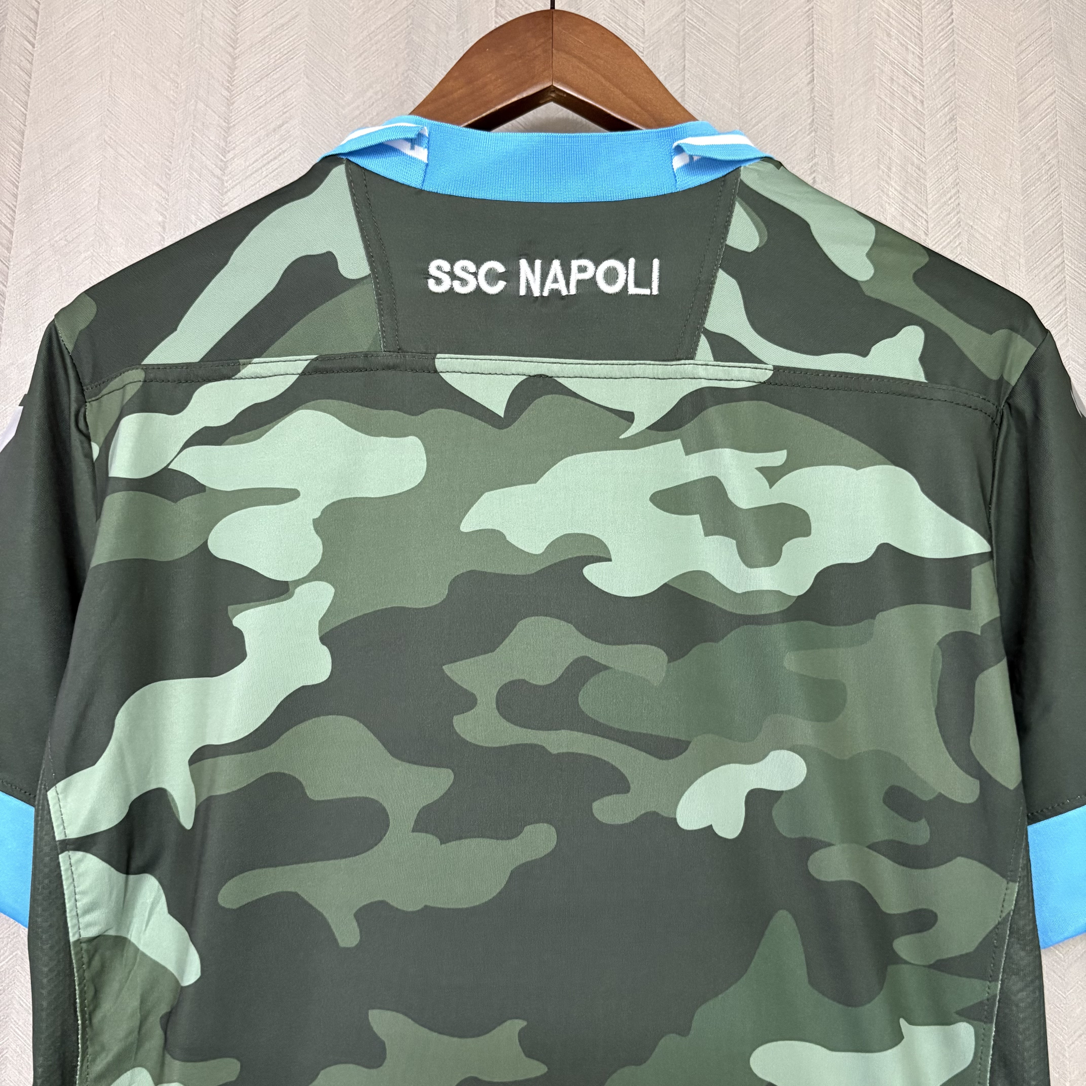 Napoli Mens Retro Away Jersey