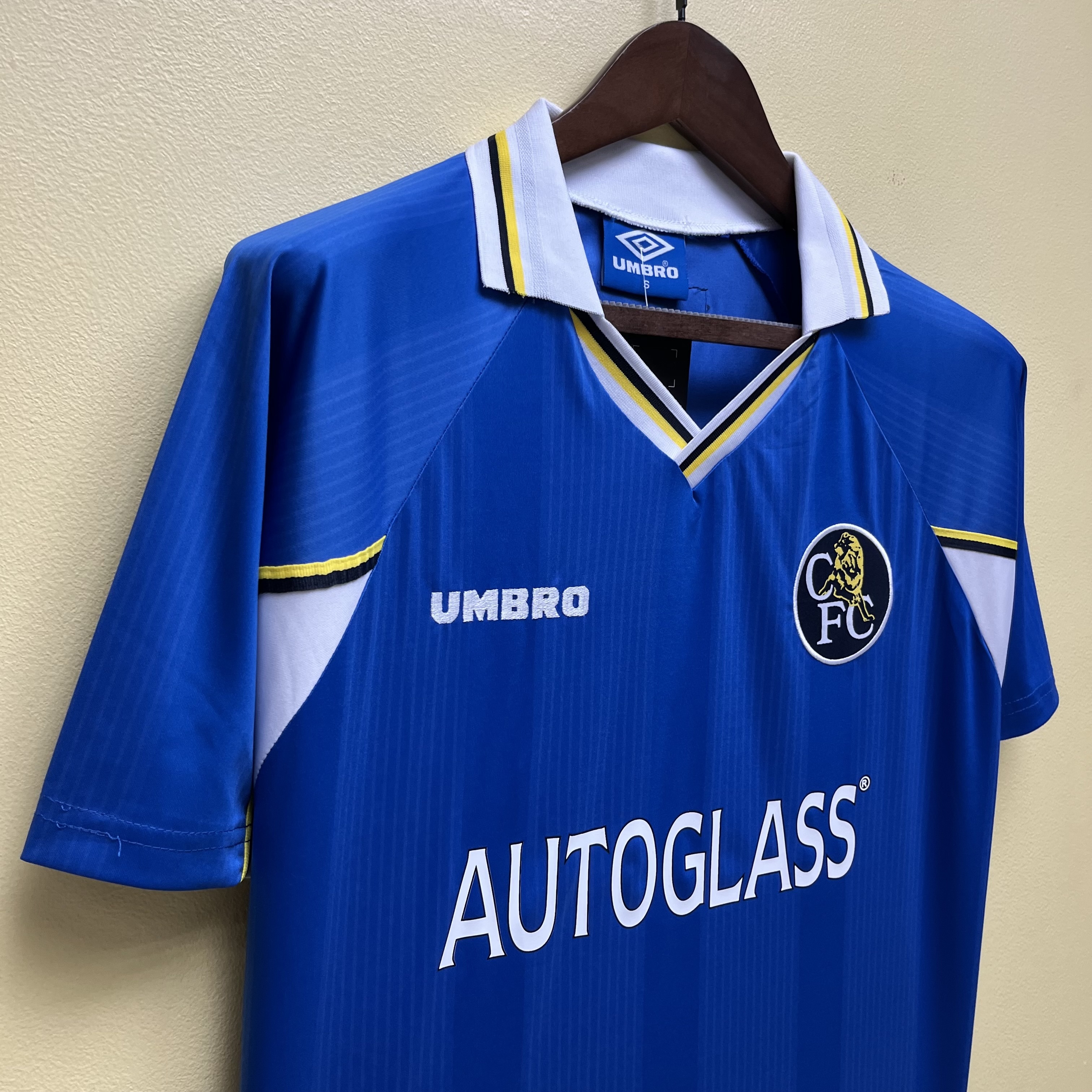 Chelsea 1997/99 Mens Retro Home Jersey