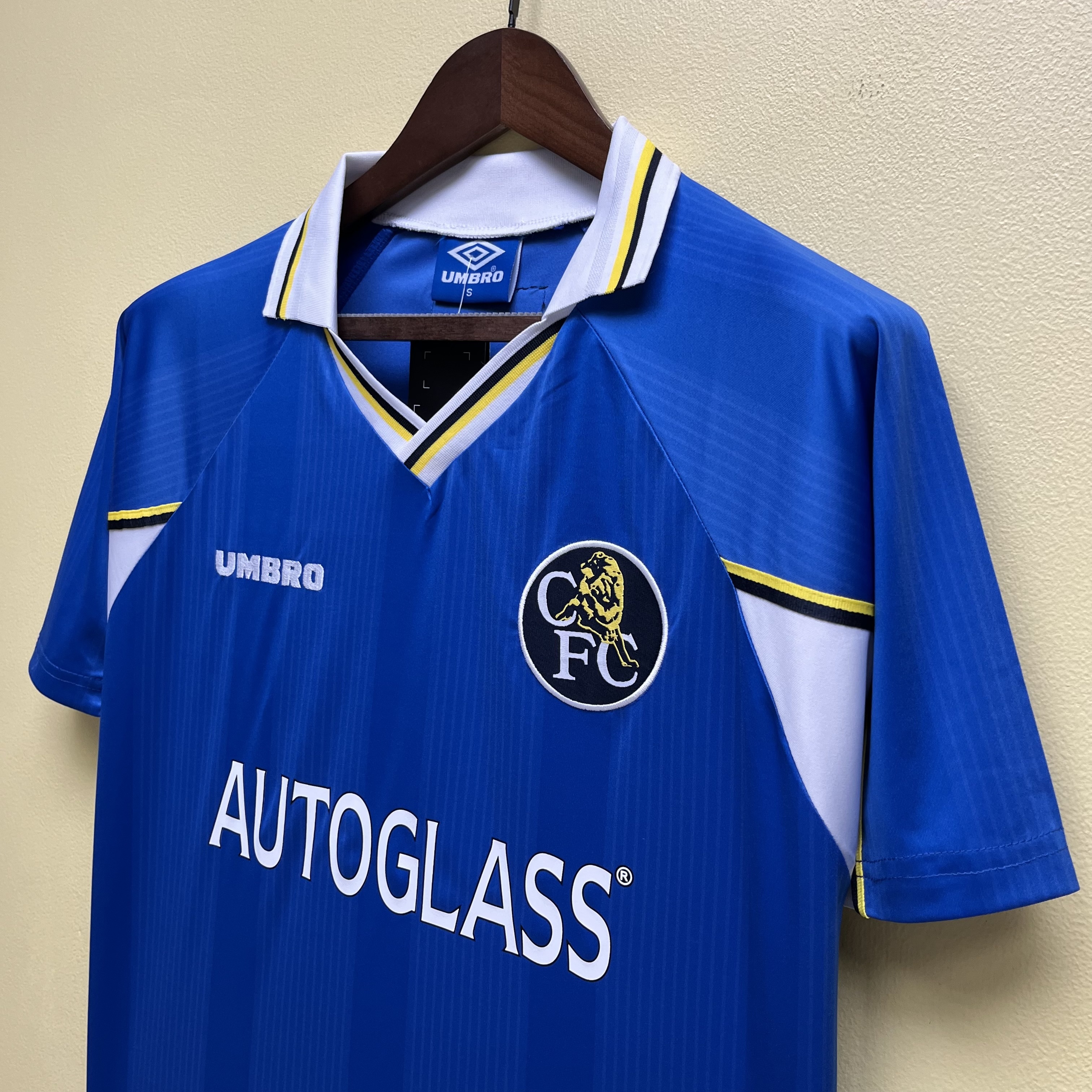 Chelsea 1997/99 Mens Retro Home Jersey