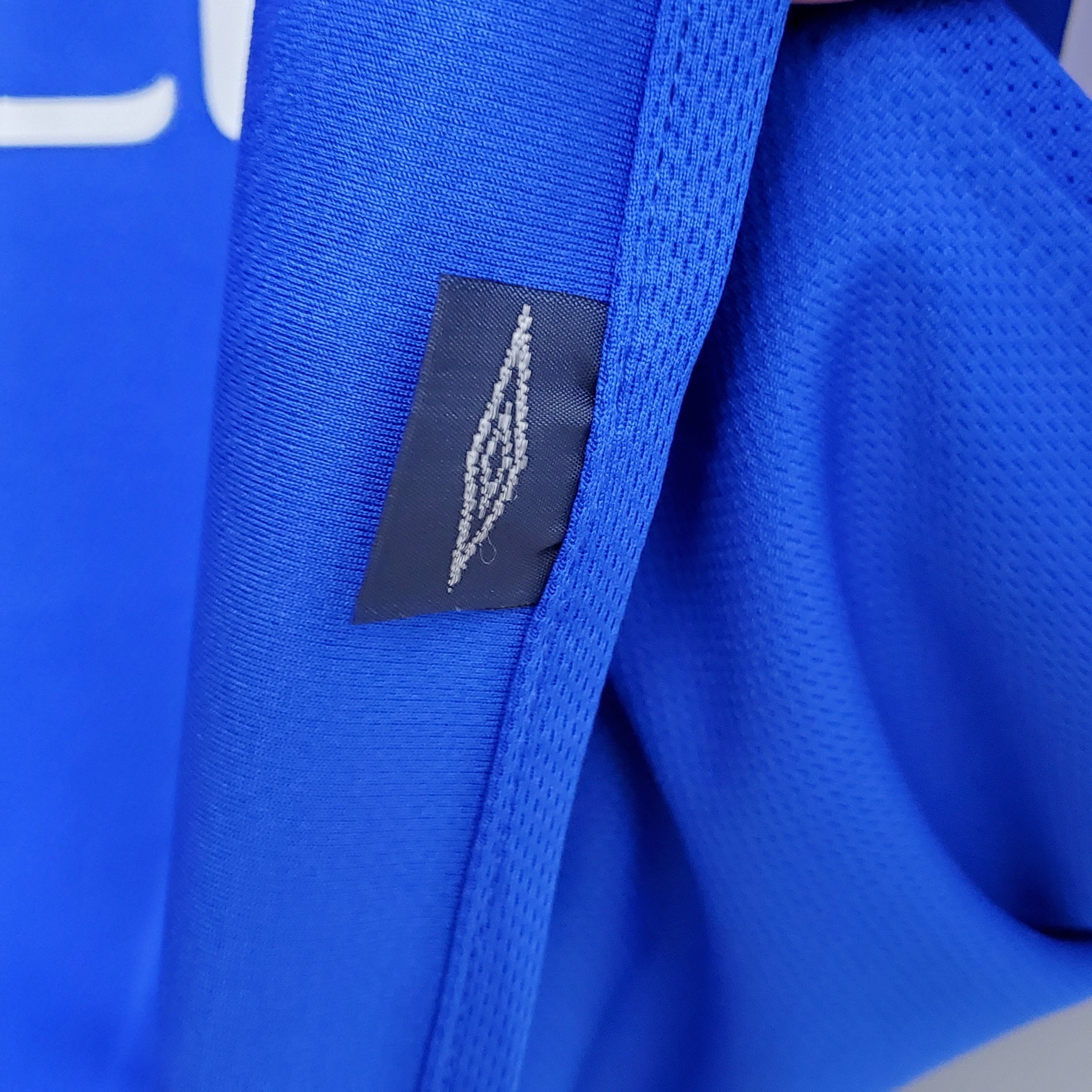 Chelsea 2003/05 Mens Retro Home Jersey