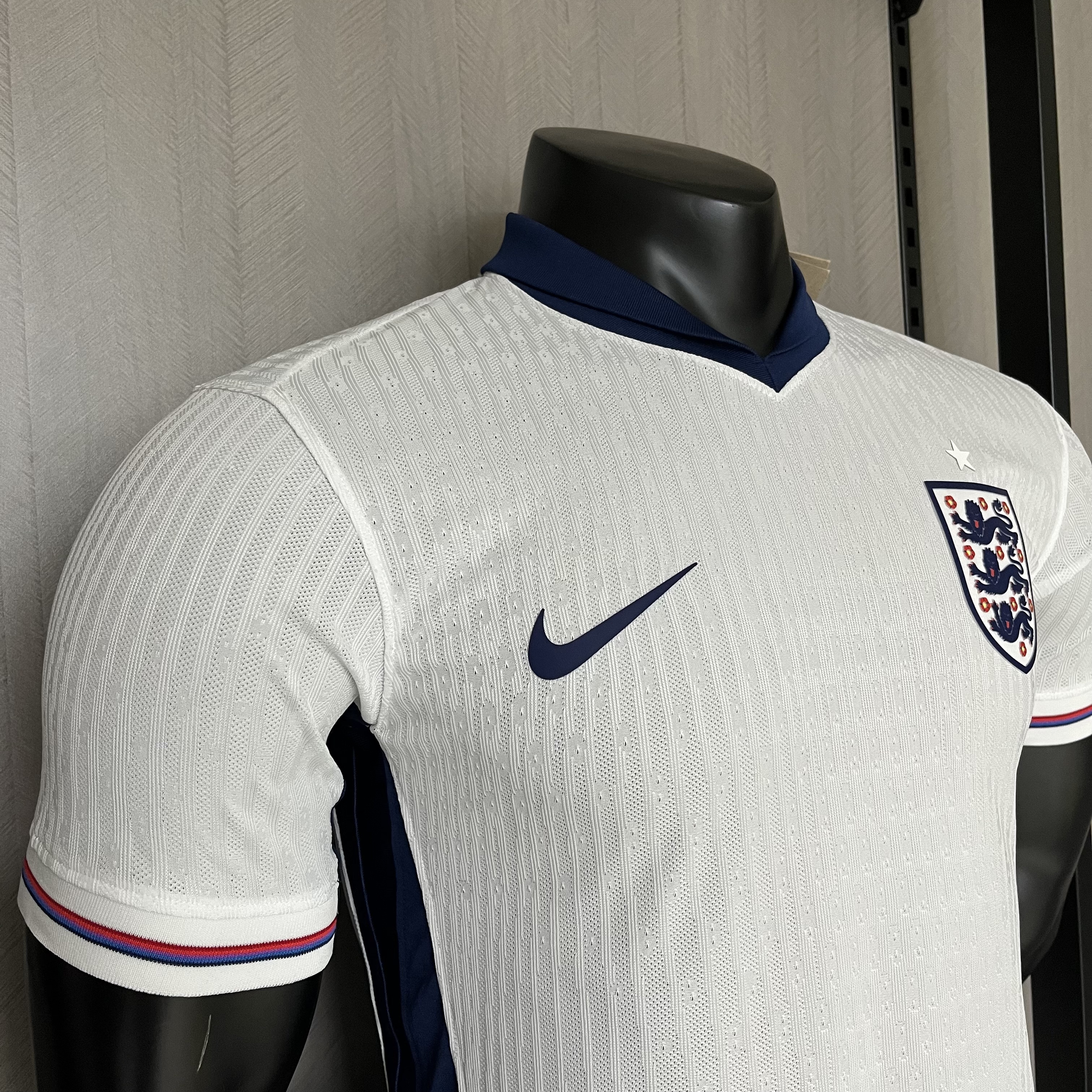 England 2024/25 Mens Player Version Home Jersey