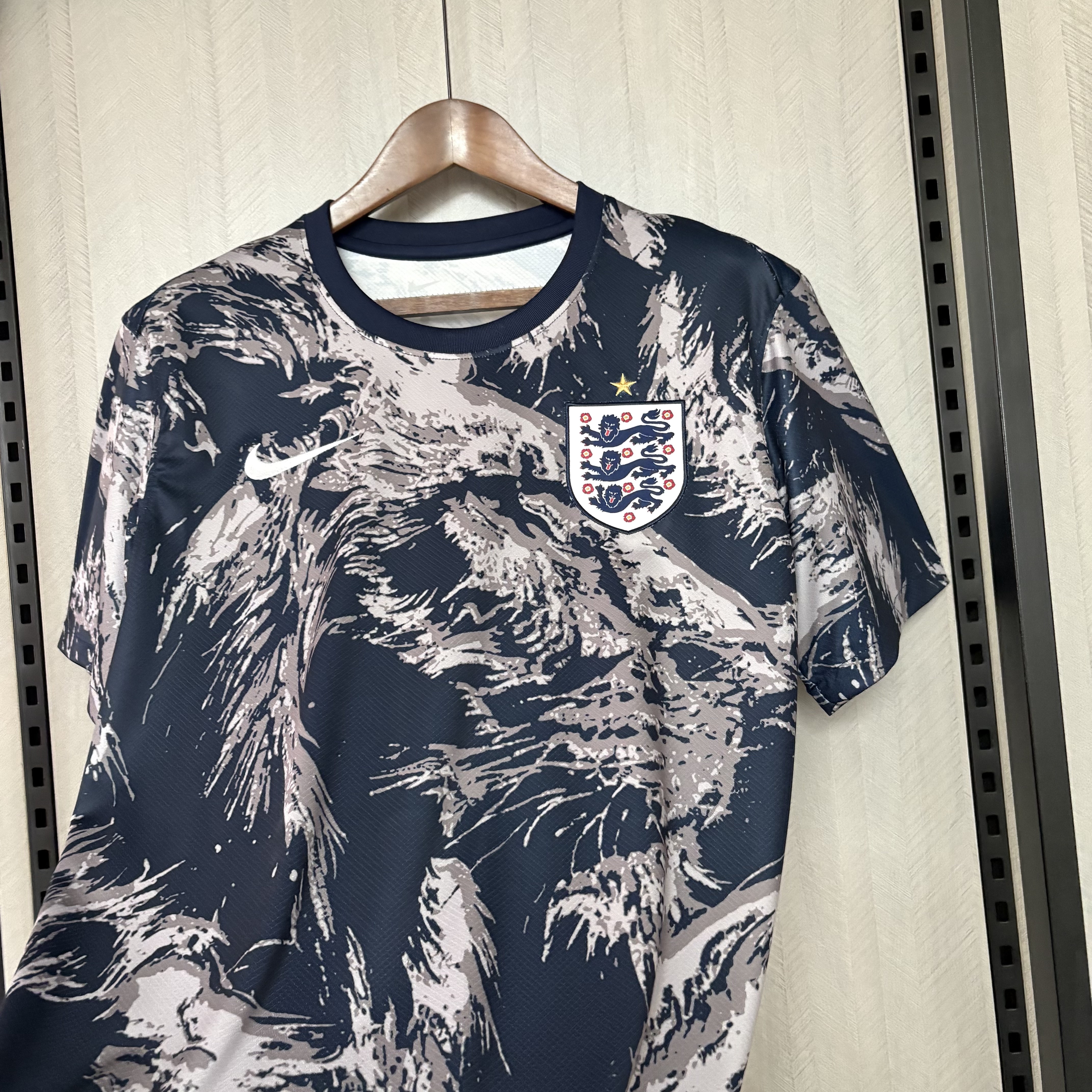 England 2026 Mens Training Jersey