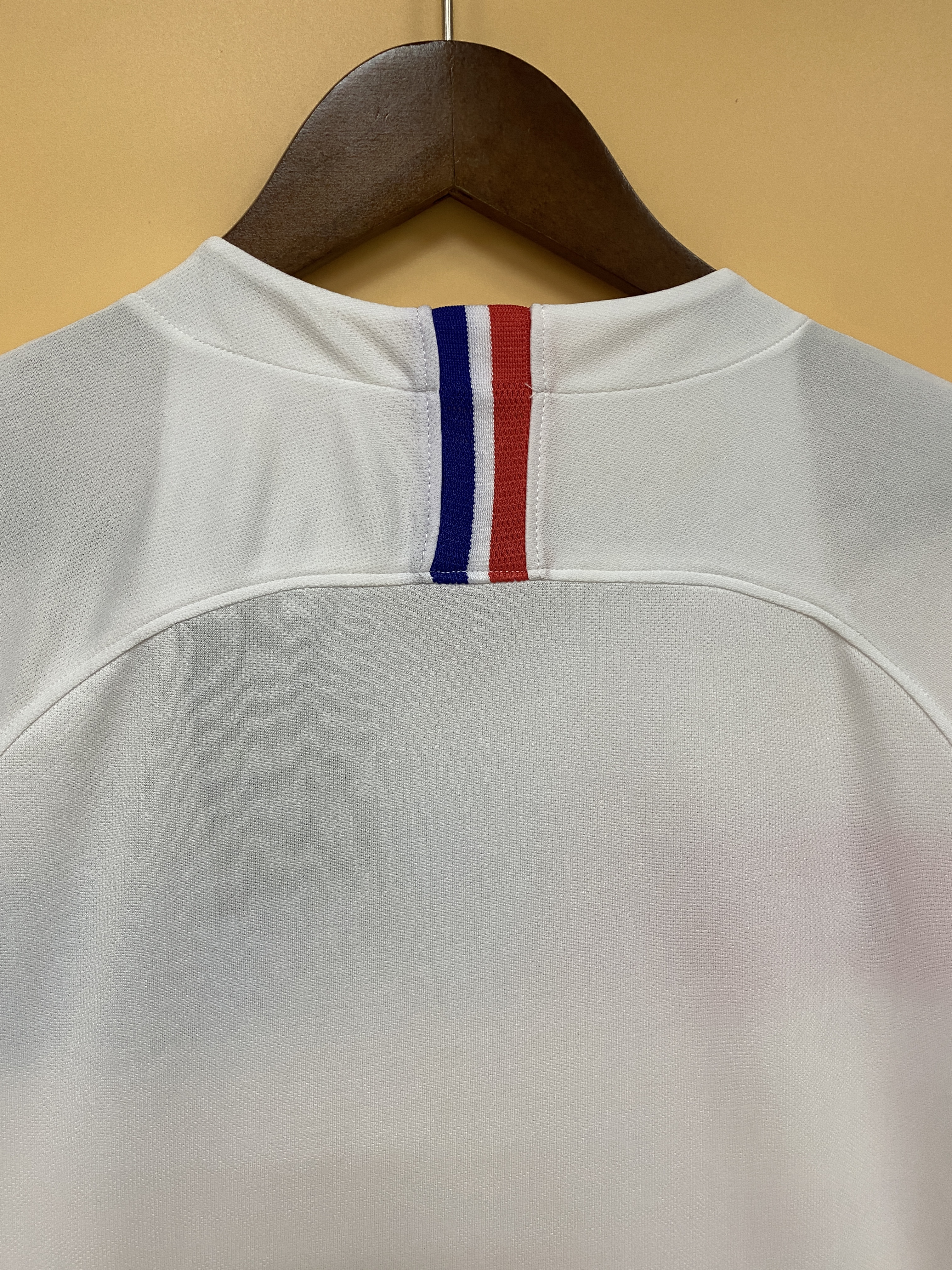 France 2018 Mens Retro White Training Kit