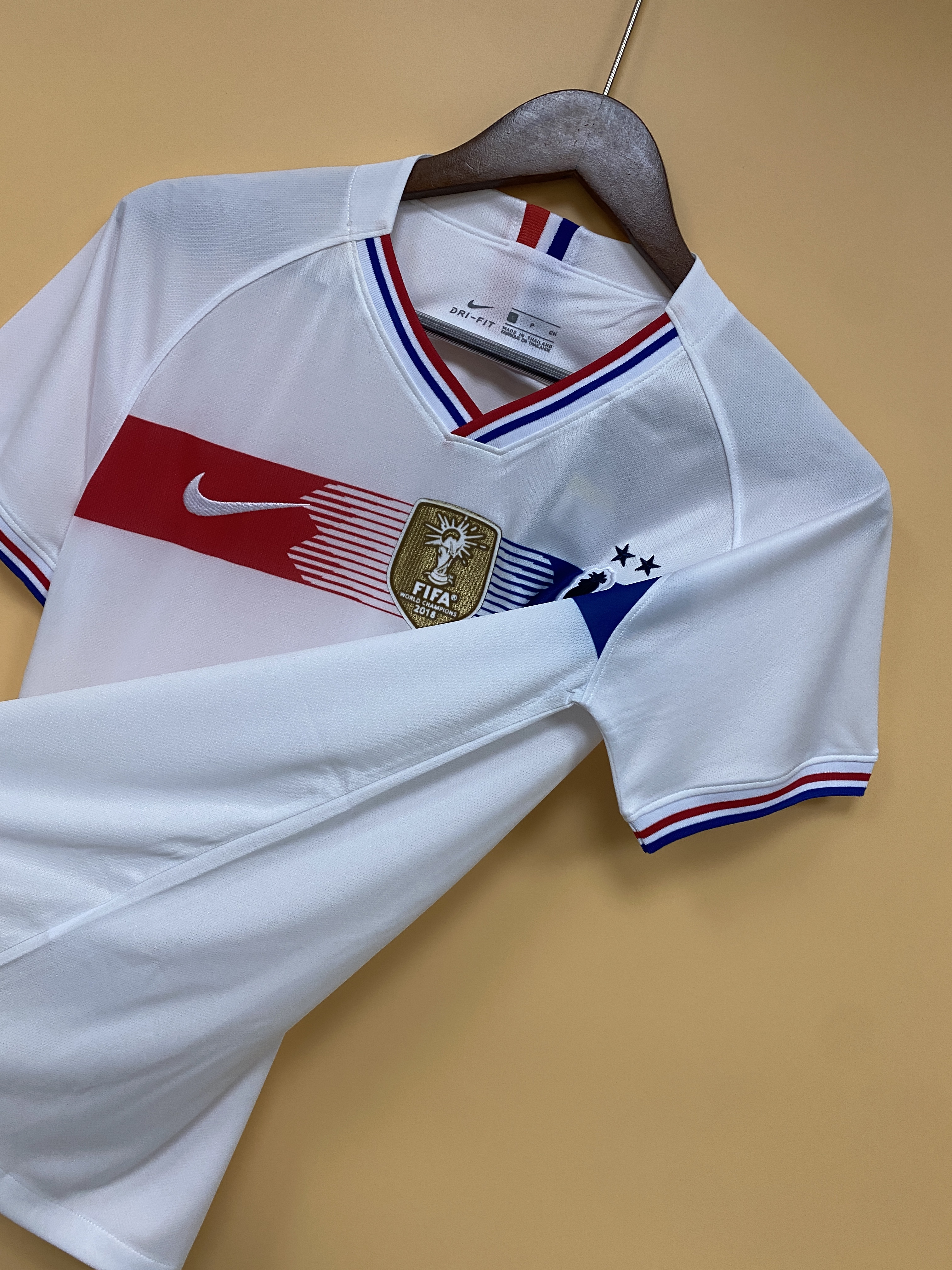 France 2018 Mens Retro White Training Kit