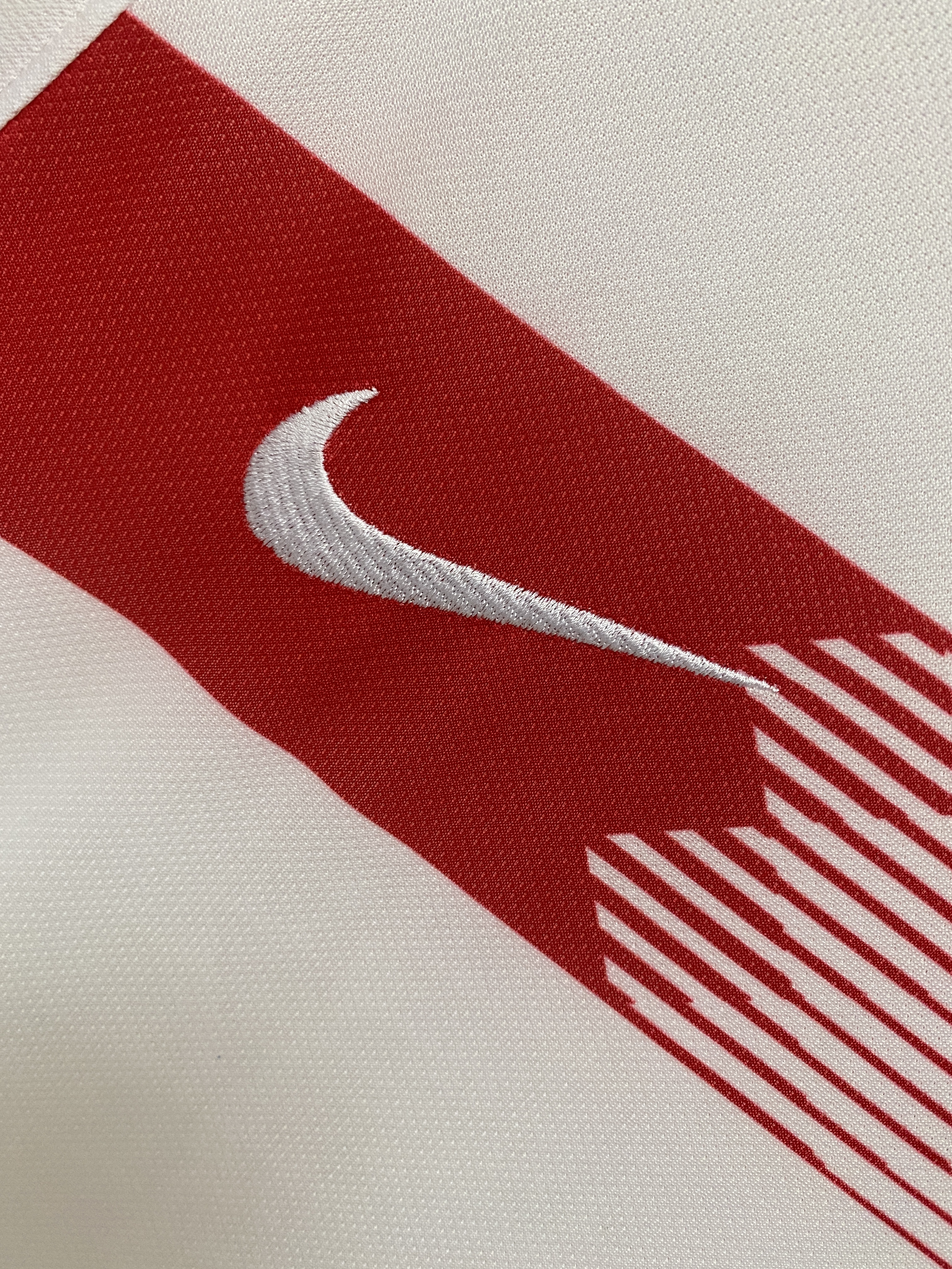 France 2018 Mens Retro White Training Kit