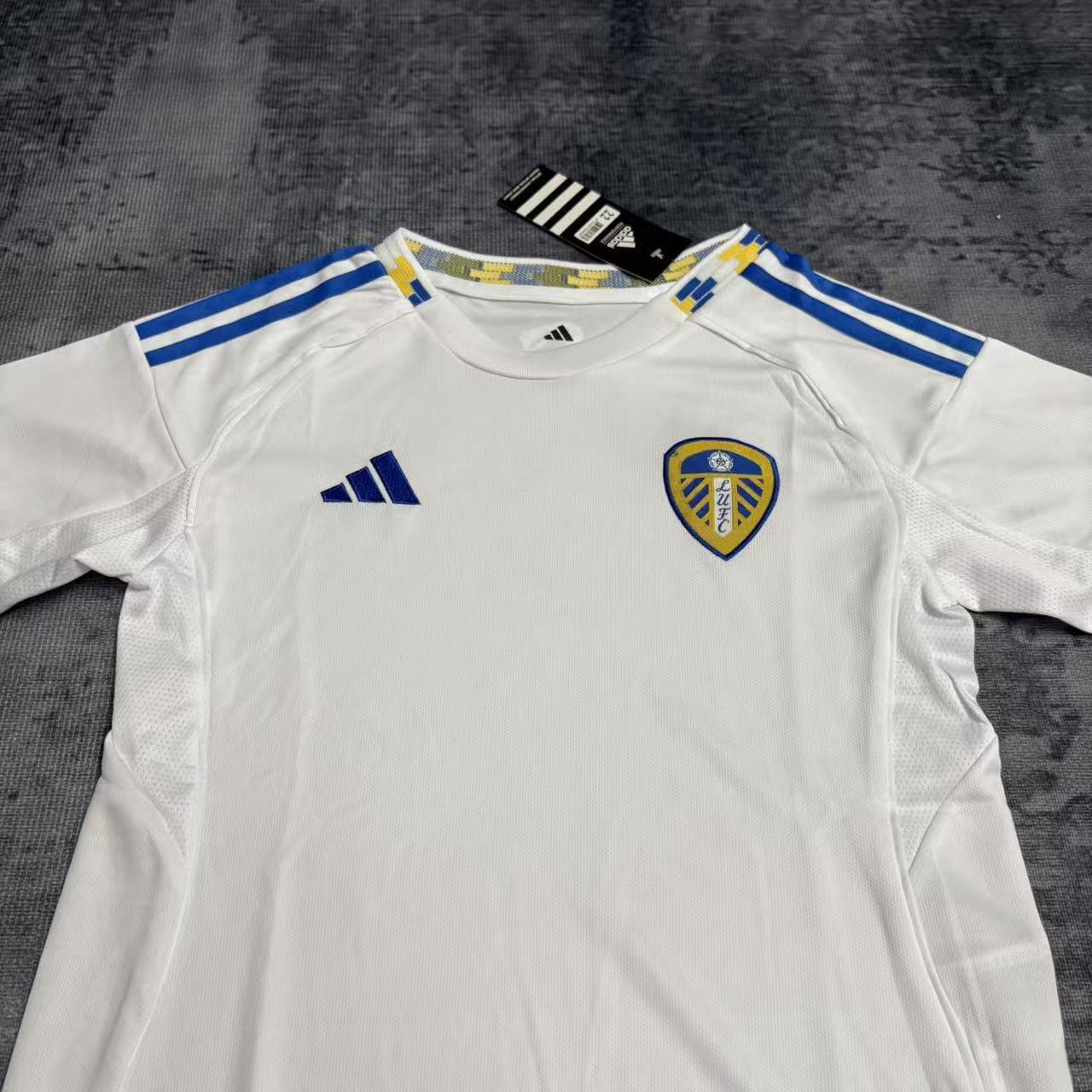 Leeds United 2025/26 Kids Home Jersey