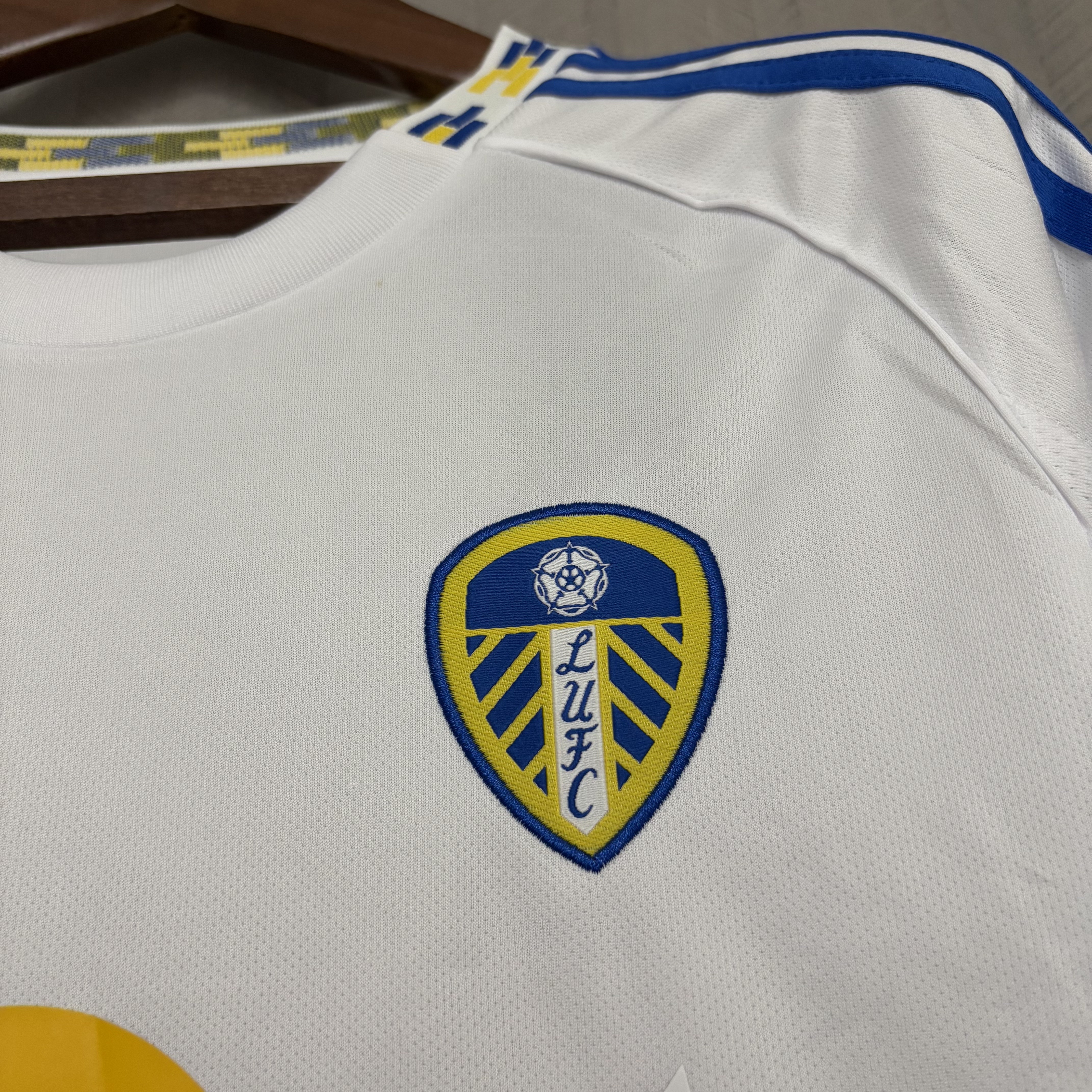 Leeds United 2025/26 Mens Home Jersey