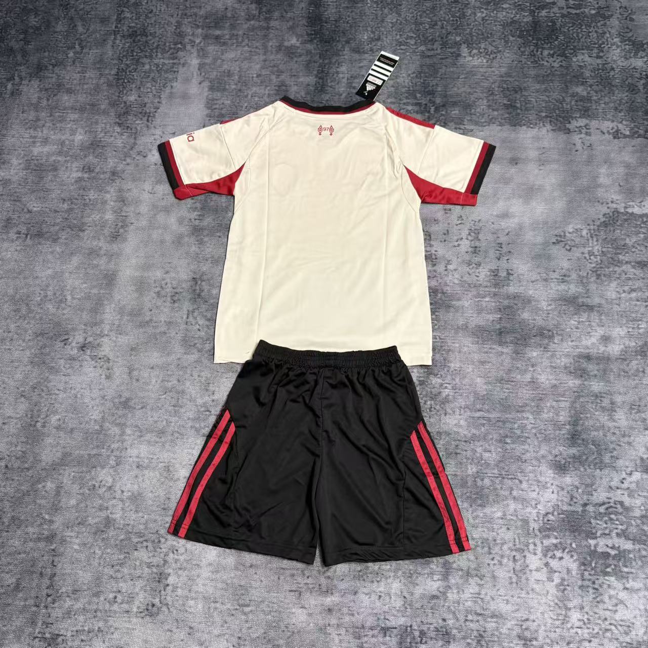 Liverpool 2025/26 Kids Away Jersey