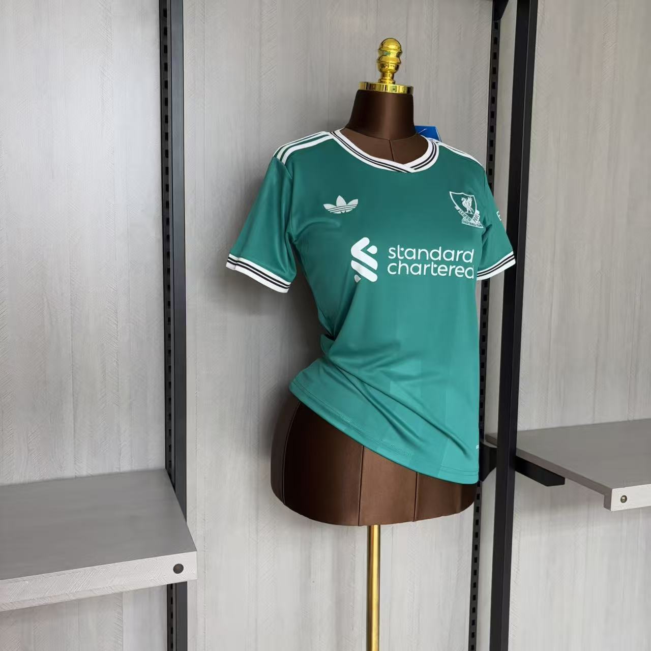 Liverpool 2025/26 Womens Third Jersey