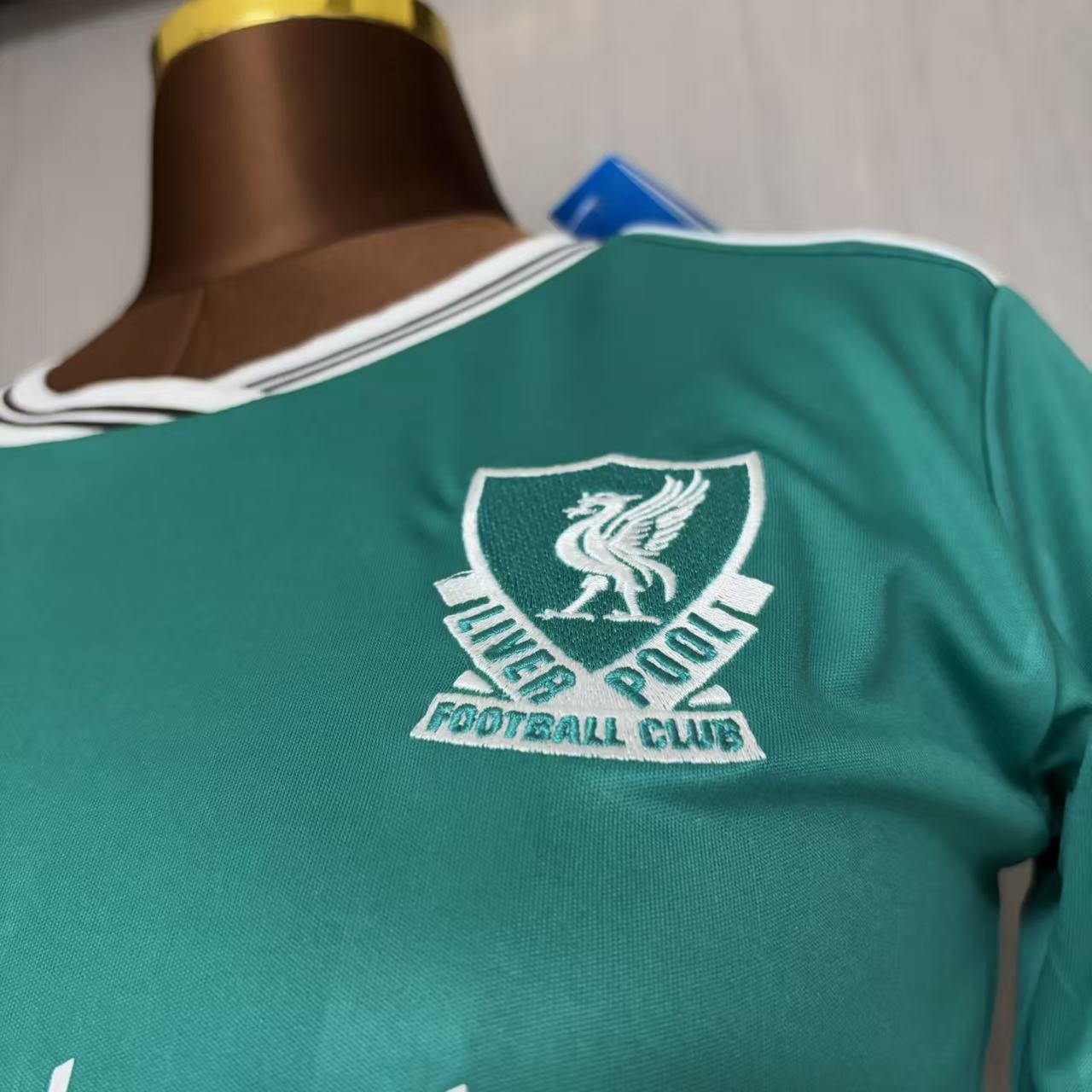 Liverpool 2025/26 Womens Third Jersey