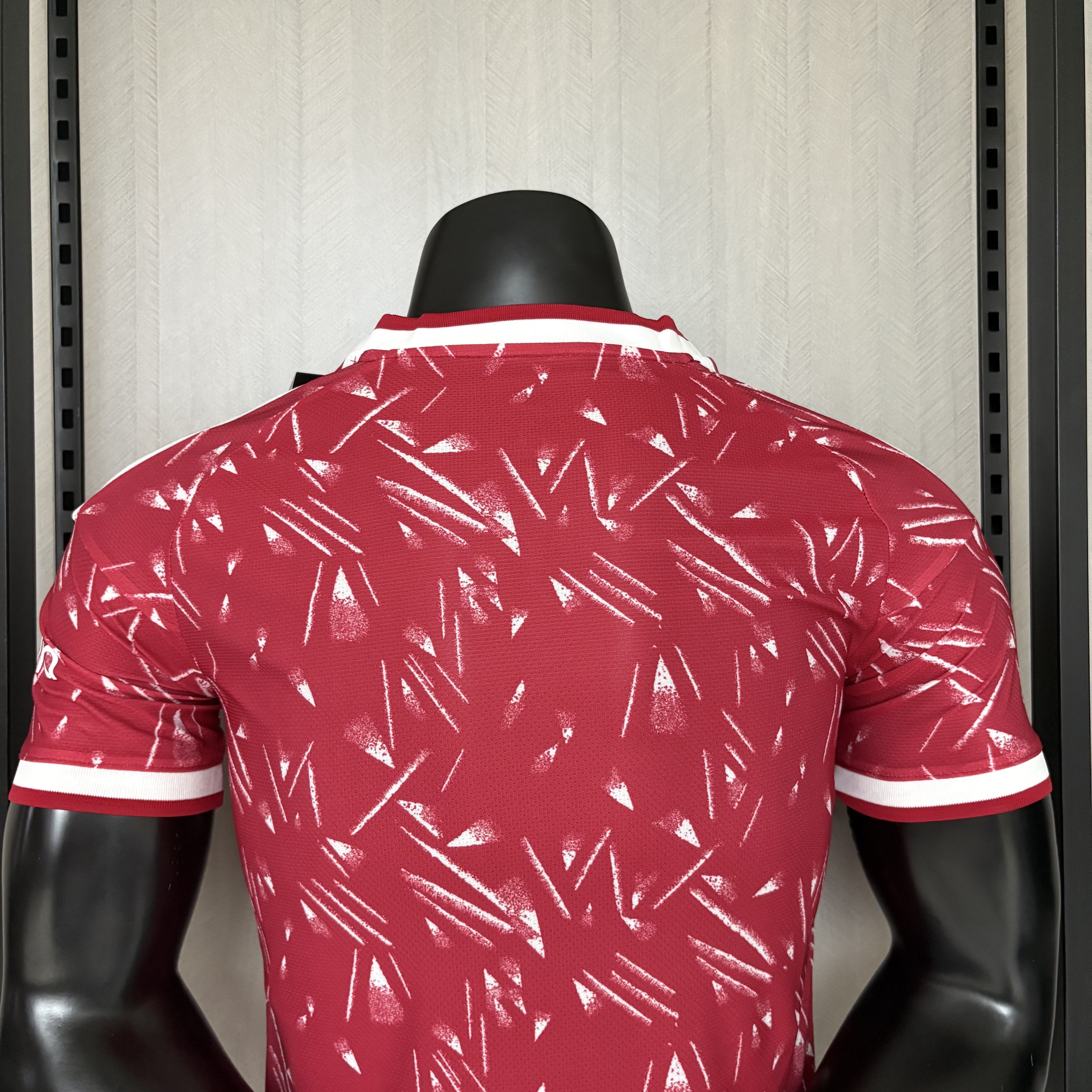 Liverpool 2026/27 Mens Player Version Jersey