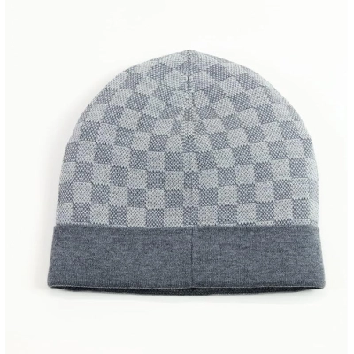 Louis Vuitton LV Petit Damier Label Gray Beanie 02