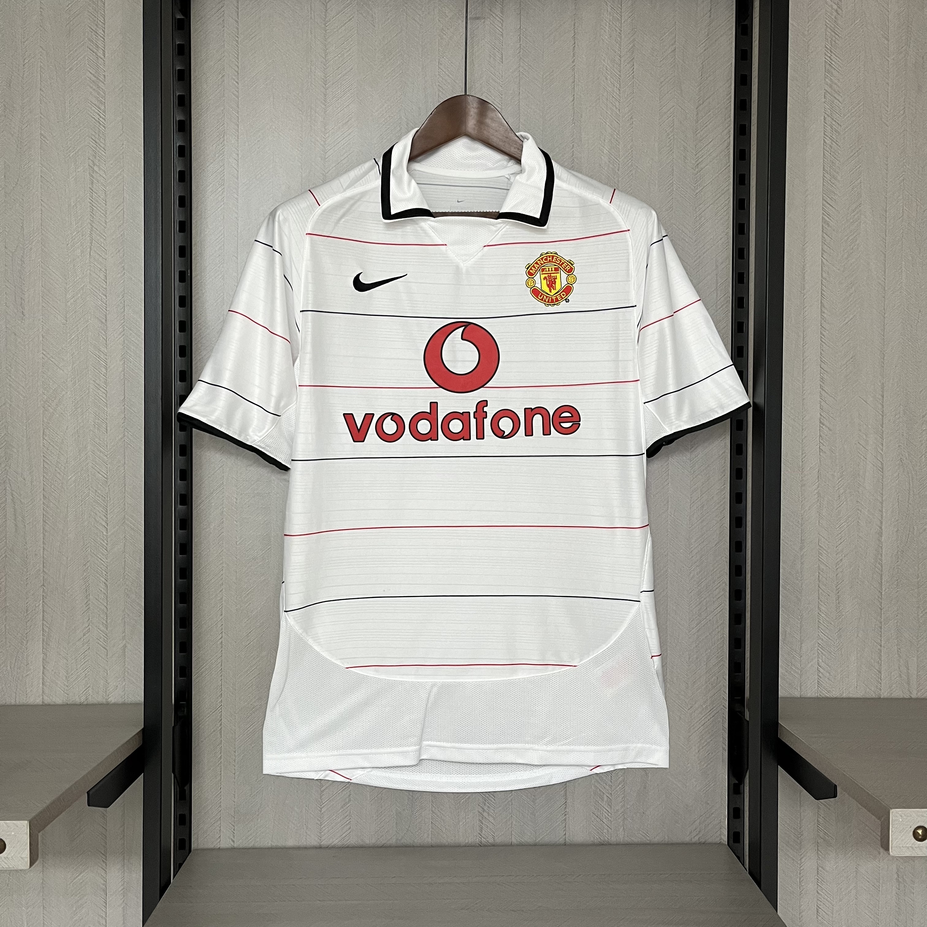 Manchester United 2004/06 Mens Retro Away Jersey