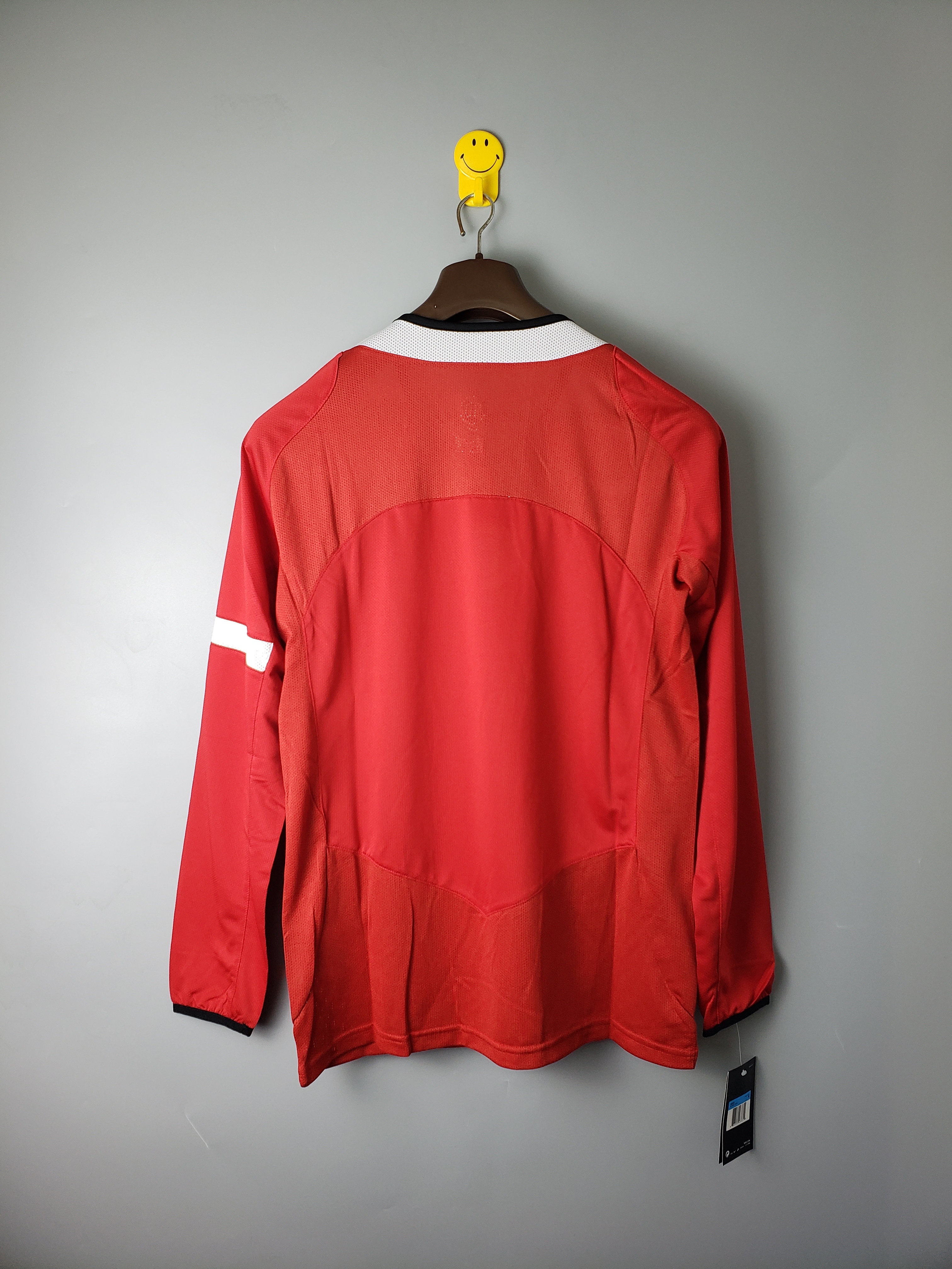 Manchester United 2005 Mens Retro Long Sleeve Home Jersey