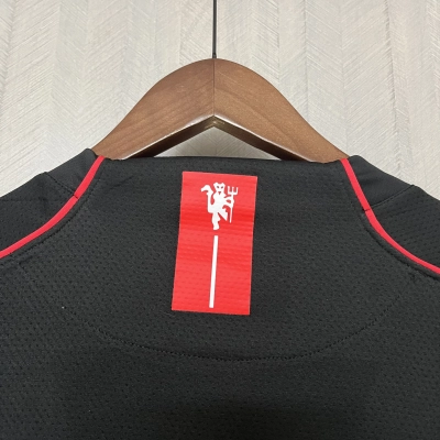 Manchester United 2007/08 Mens Retro Long Sleeve Away Jersey 02