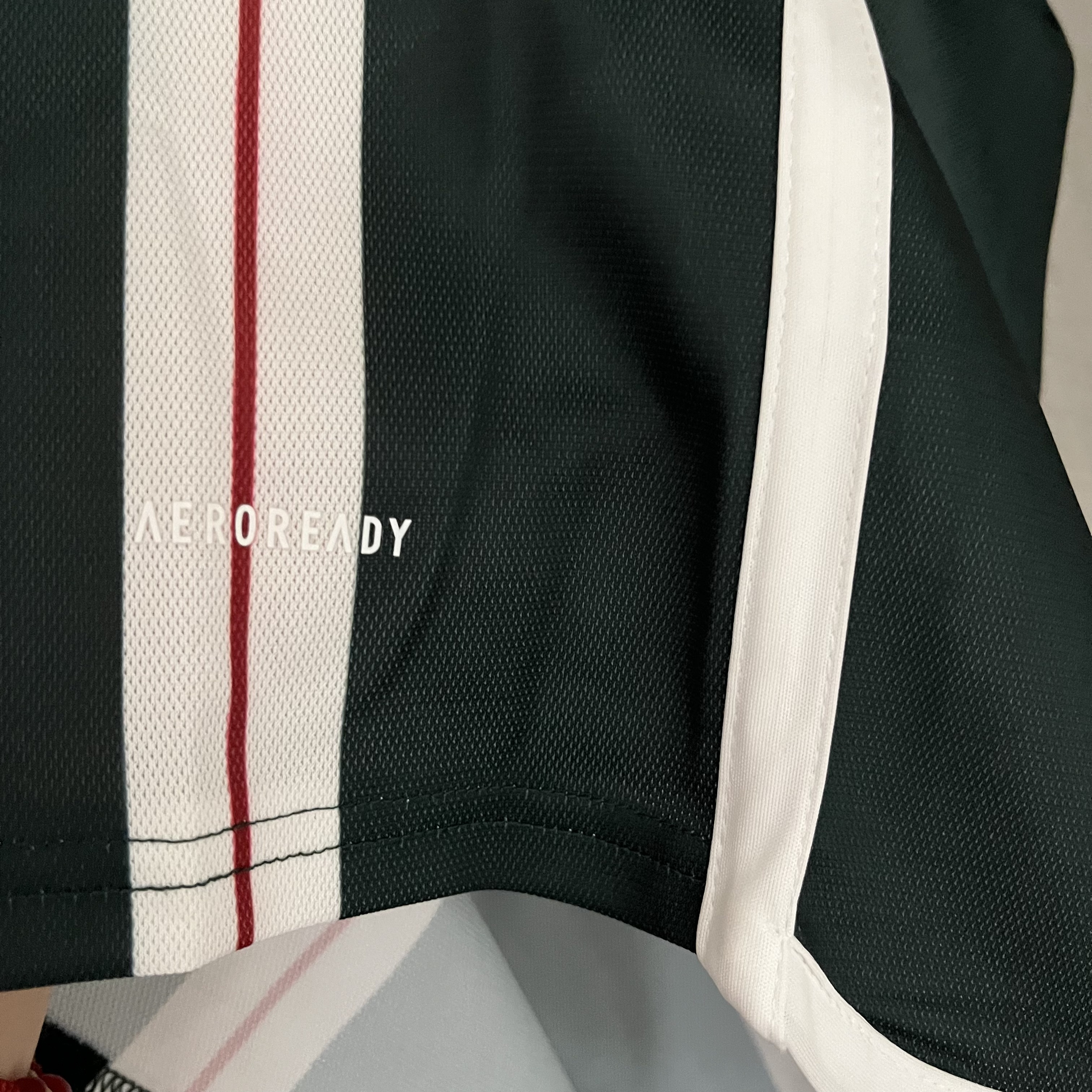 Manchester United 2023/24 Mens Away Jersey