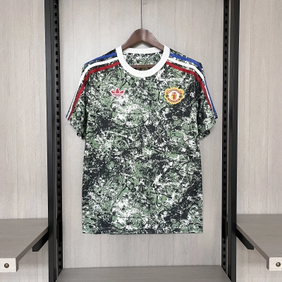 Manchester United 2024/25 Mens Green Joint Edition Jersey 01
