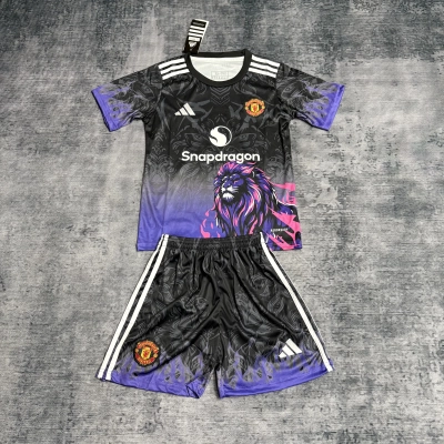 Manchester United 2025/26 Kids Special Edition Jersey 01