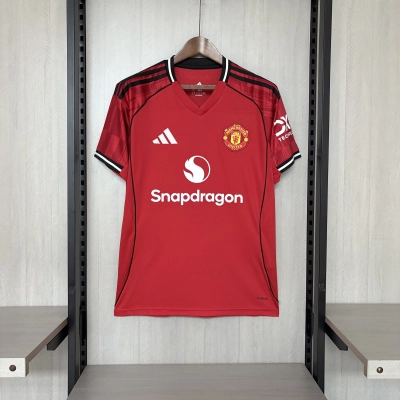 Manchester United 2025/26 Mens Home Jersey 01