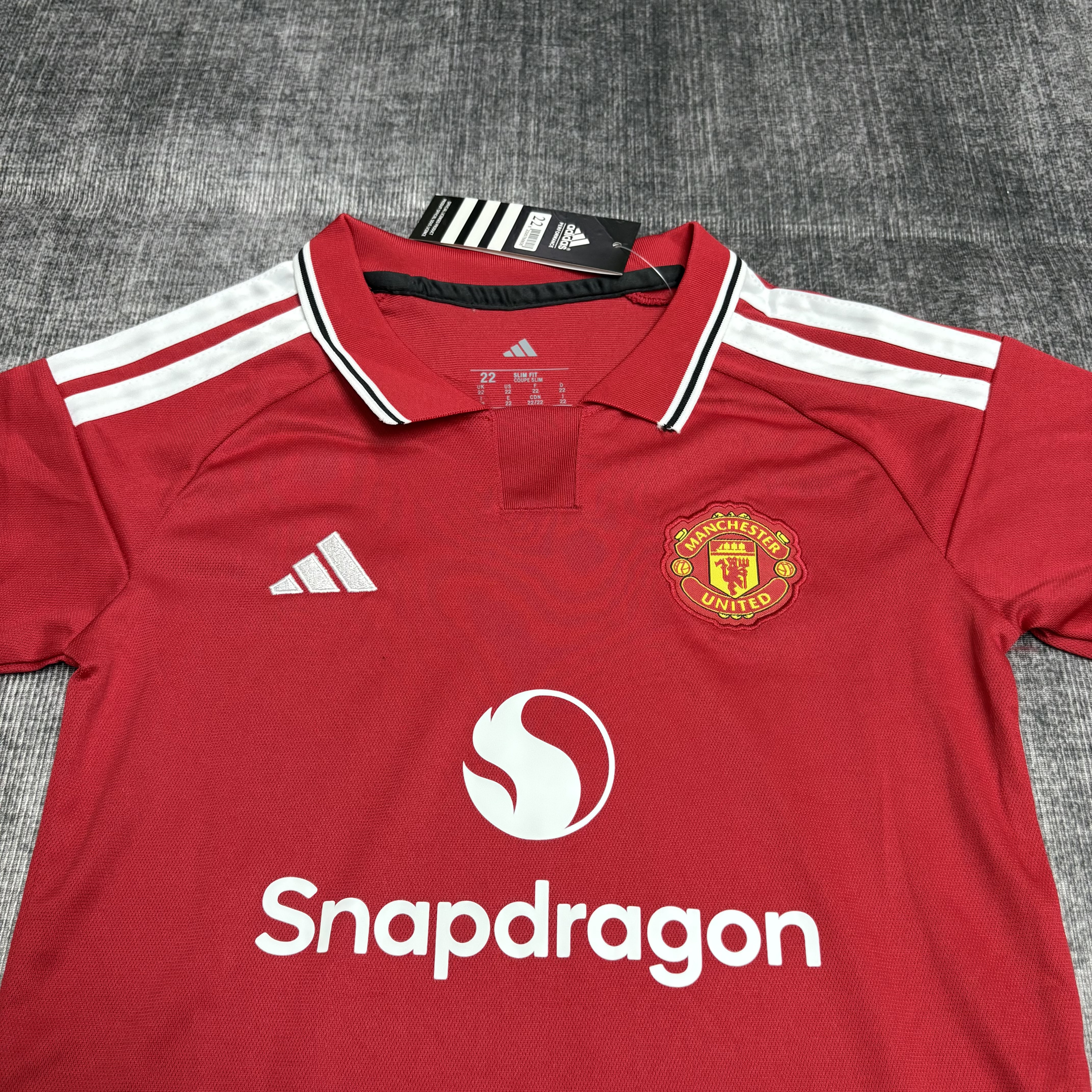 Manchester United 2026/27 Kids Home Jersey