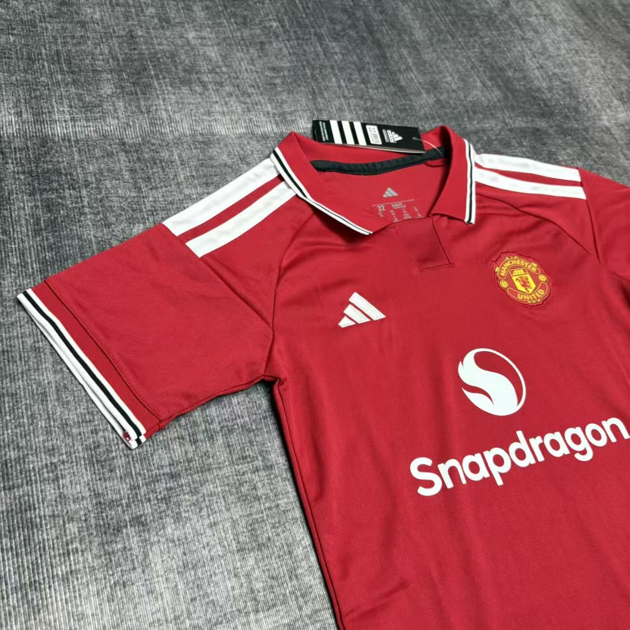 Manchester United 2026/27 Kids Home Jersey
