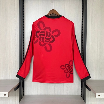 Manchester United 2026/27 Mens Long Sleeve Red Special Edition Jersey 02