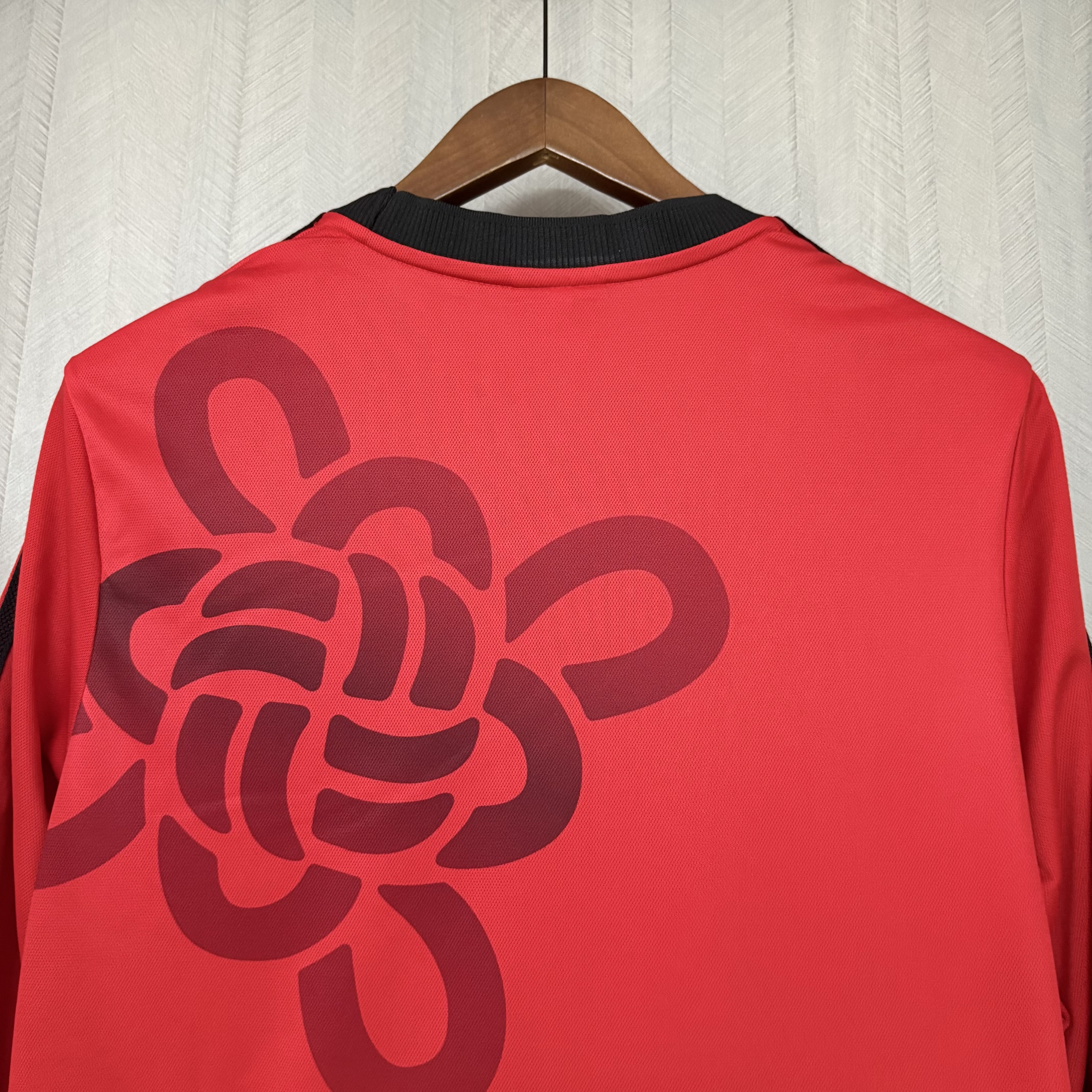 Manchester United 2026/27 Mens Long Sleeve Red Special Edition Jersey