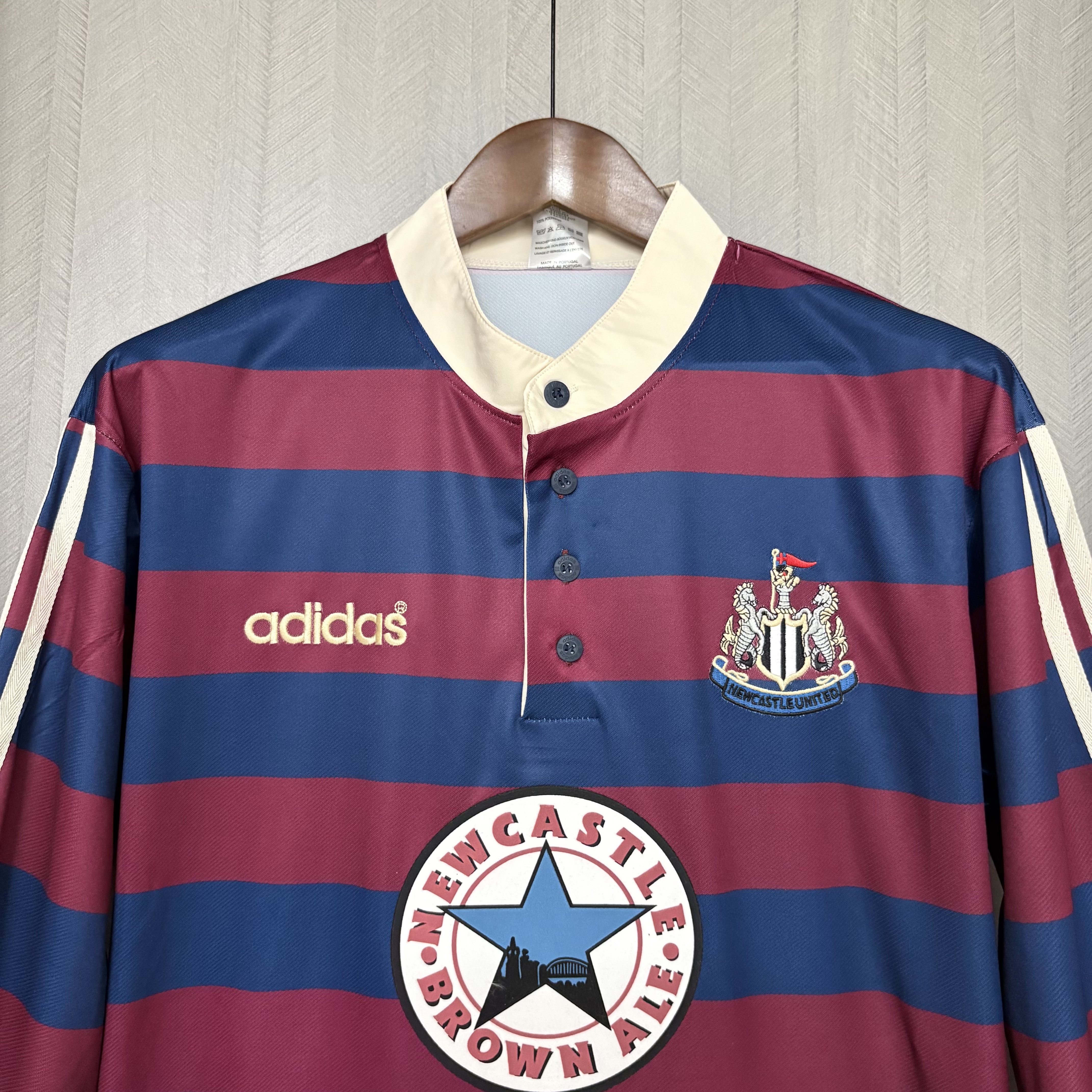 Newcastle United 1995/97 Mens Retro Long Sleeve Away Jersey
