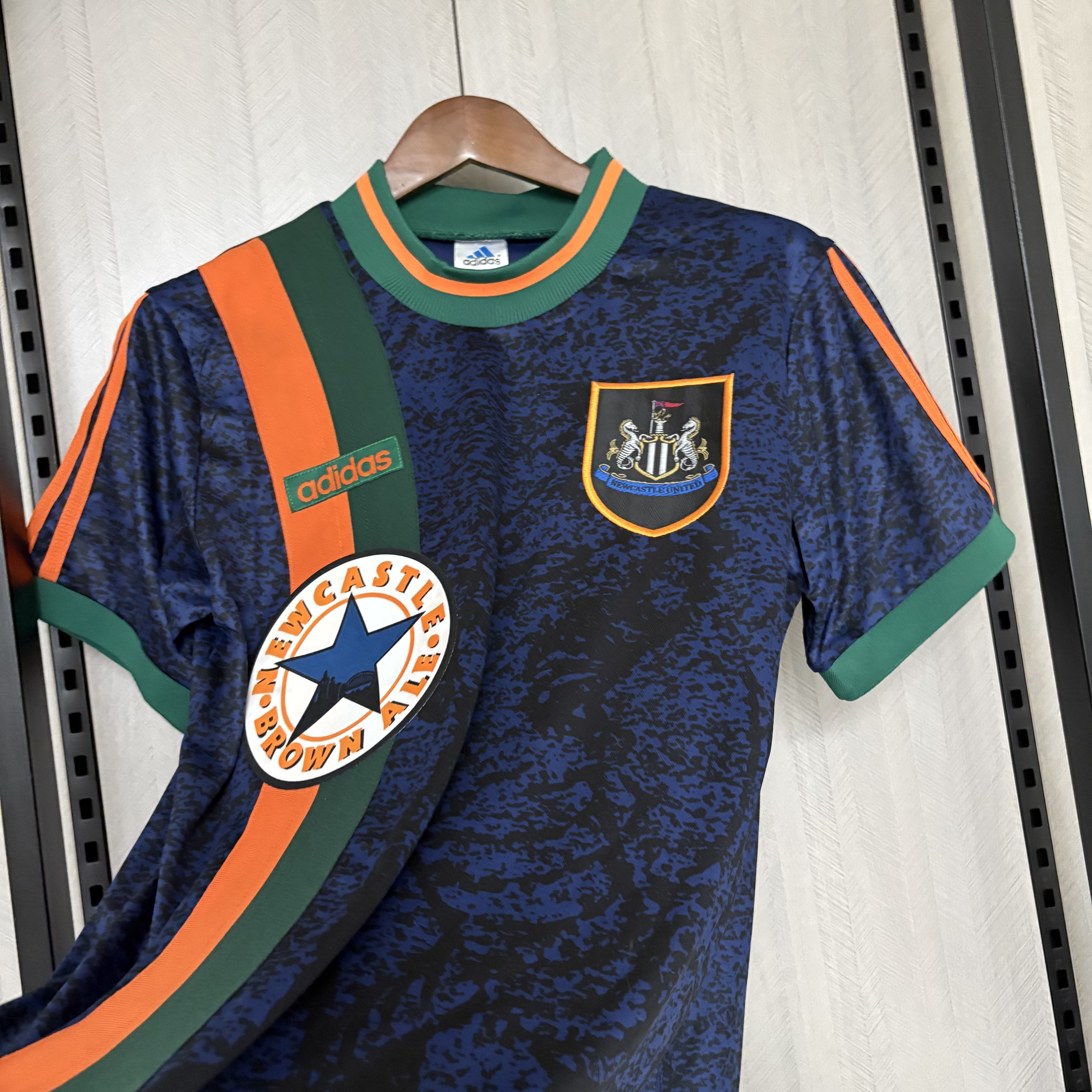 Newcastle United 1996/98 Mens Retro Away Jersey