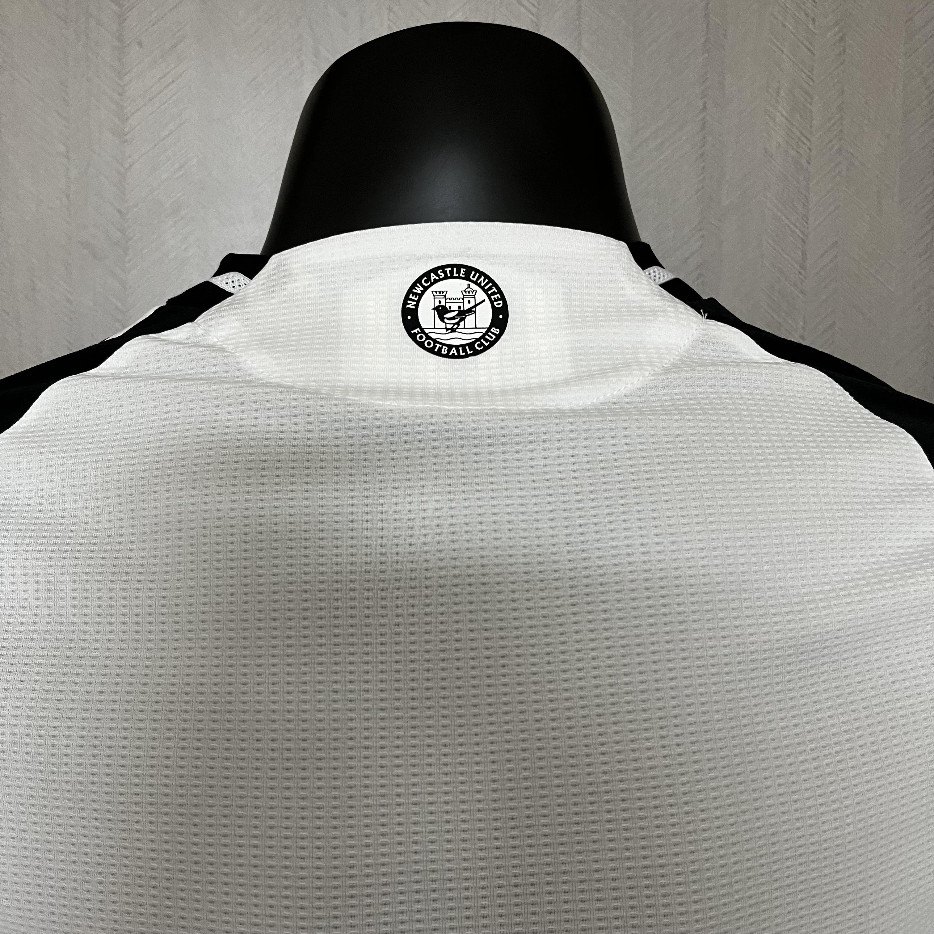 Newcastle United 2024/25 Mens Player Version Home Jersey