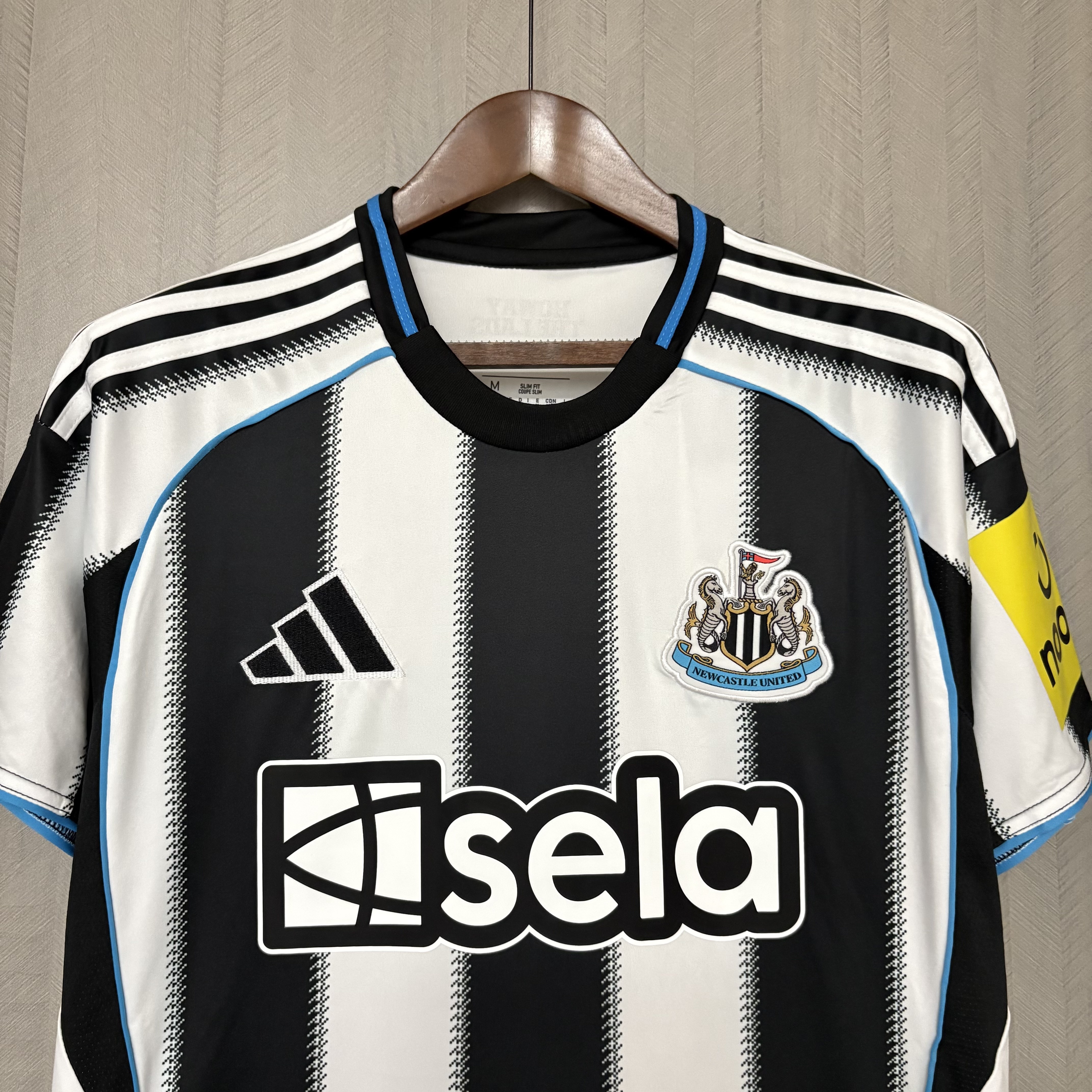 Newcastle United 2025/26 Mens Home Jersey