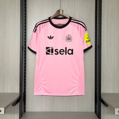 Newcastle United 2025/26 Mens Pink Jersey 01