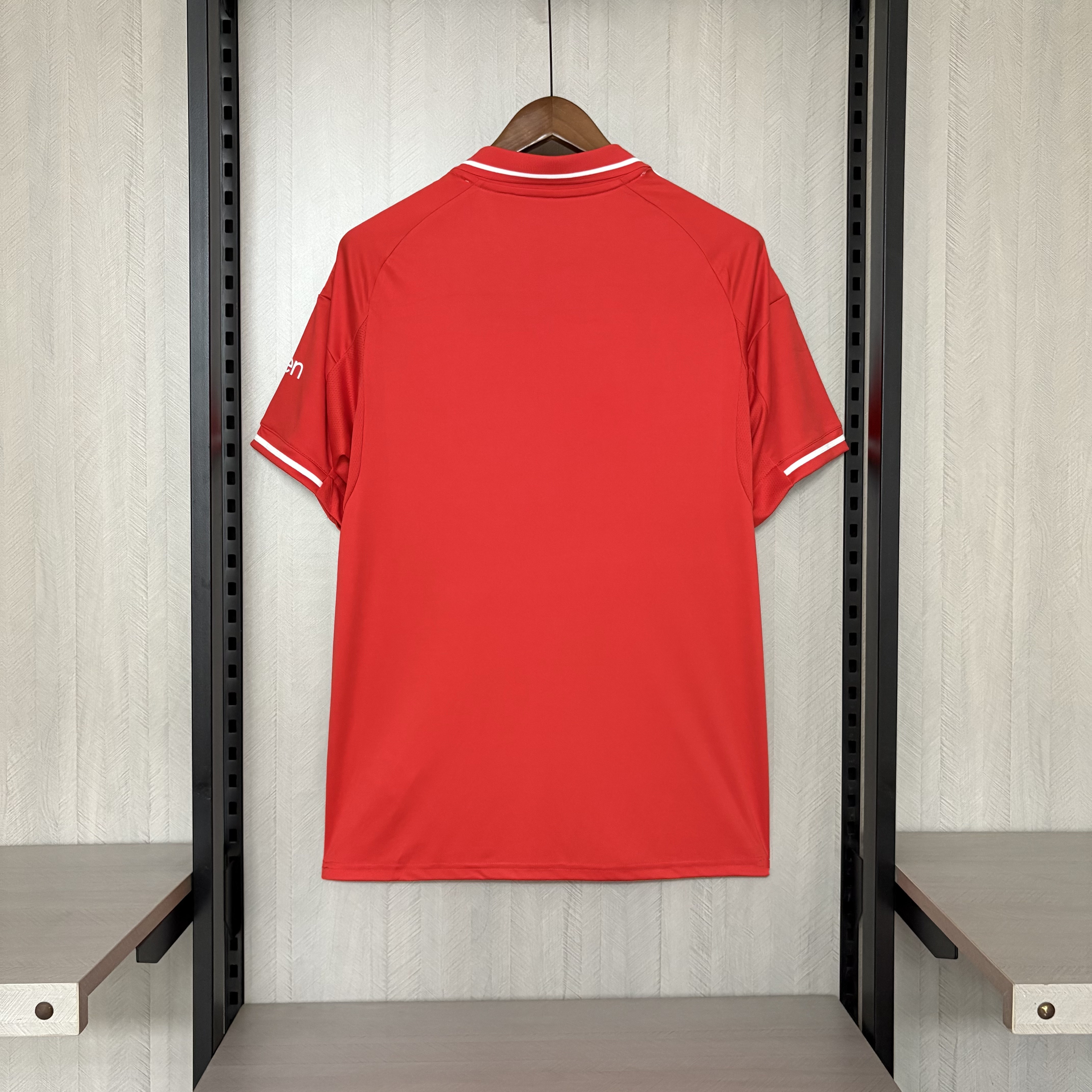Nottingham Forest 2025/26 Mens Home Jersey