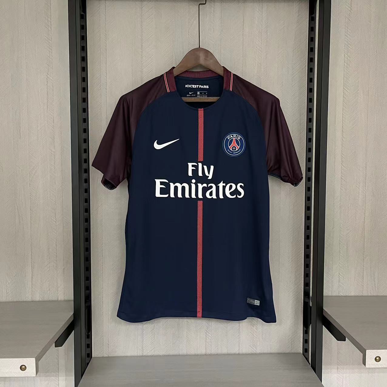 Paris Saint-Germain 2017/18 Mens Retro Home Jersey