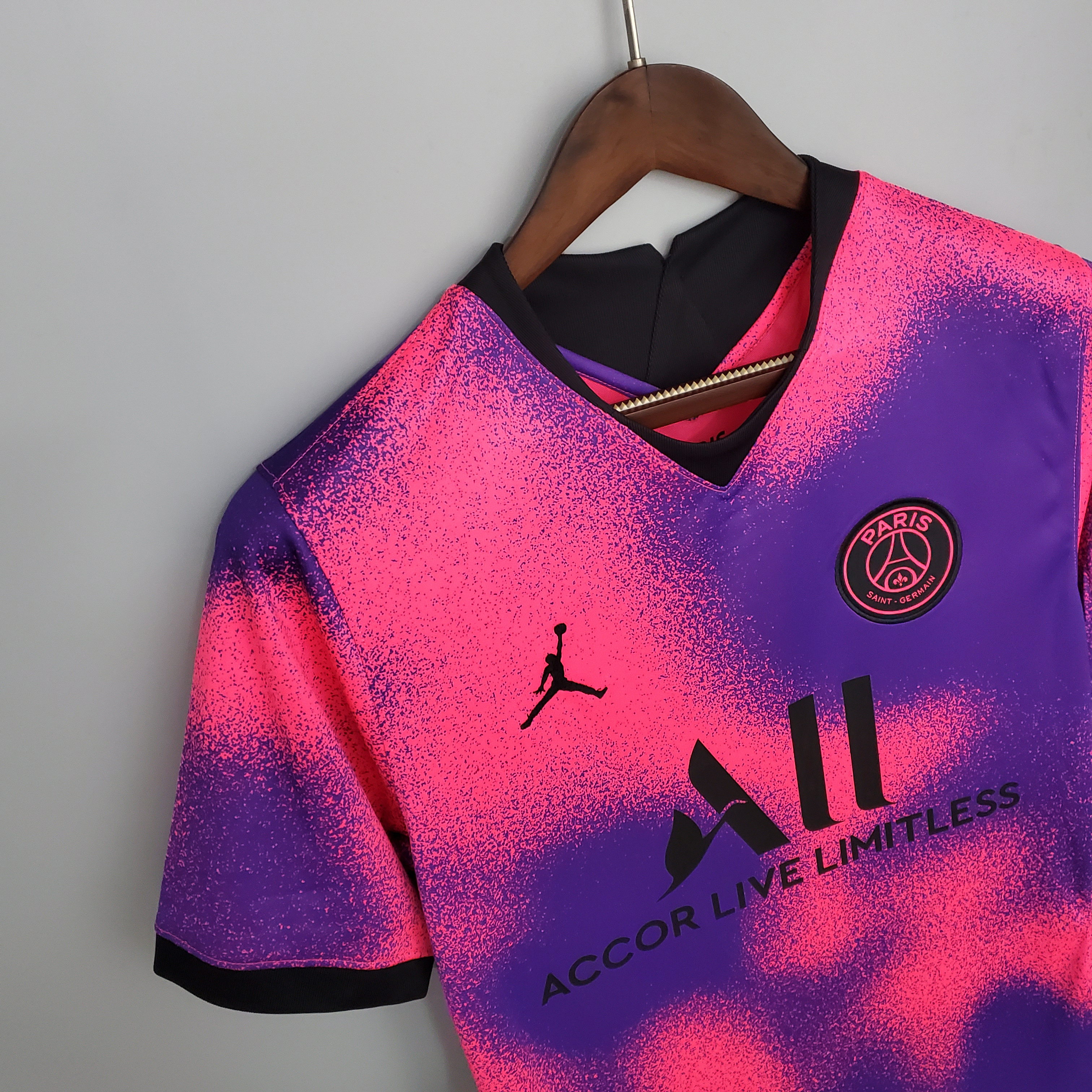 Paris Saint-Germain 2020/21 Mens Purple Jordan Fourth Jersey