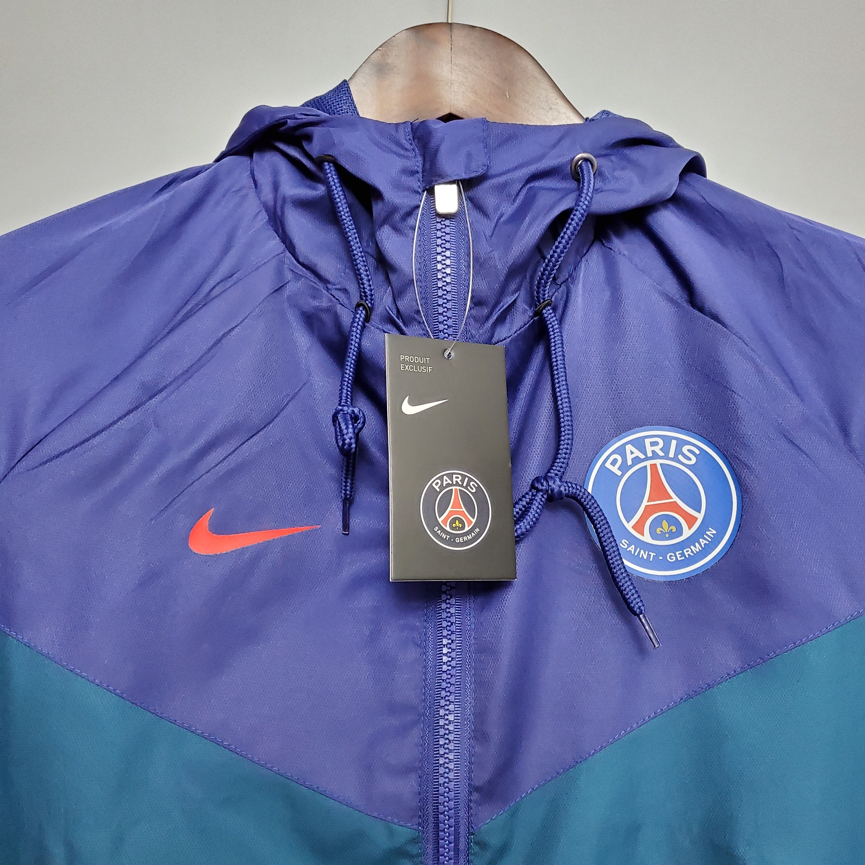 Paris Saint-Germain 2020/21 Mens Red/Purple/Green Windbreaker Jacket