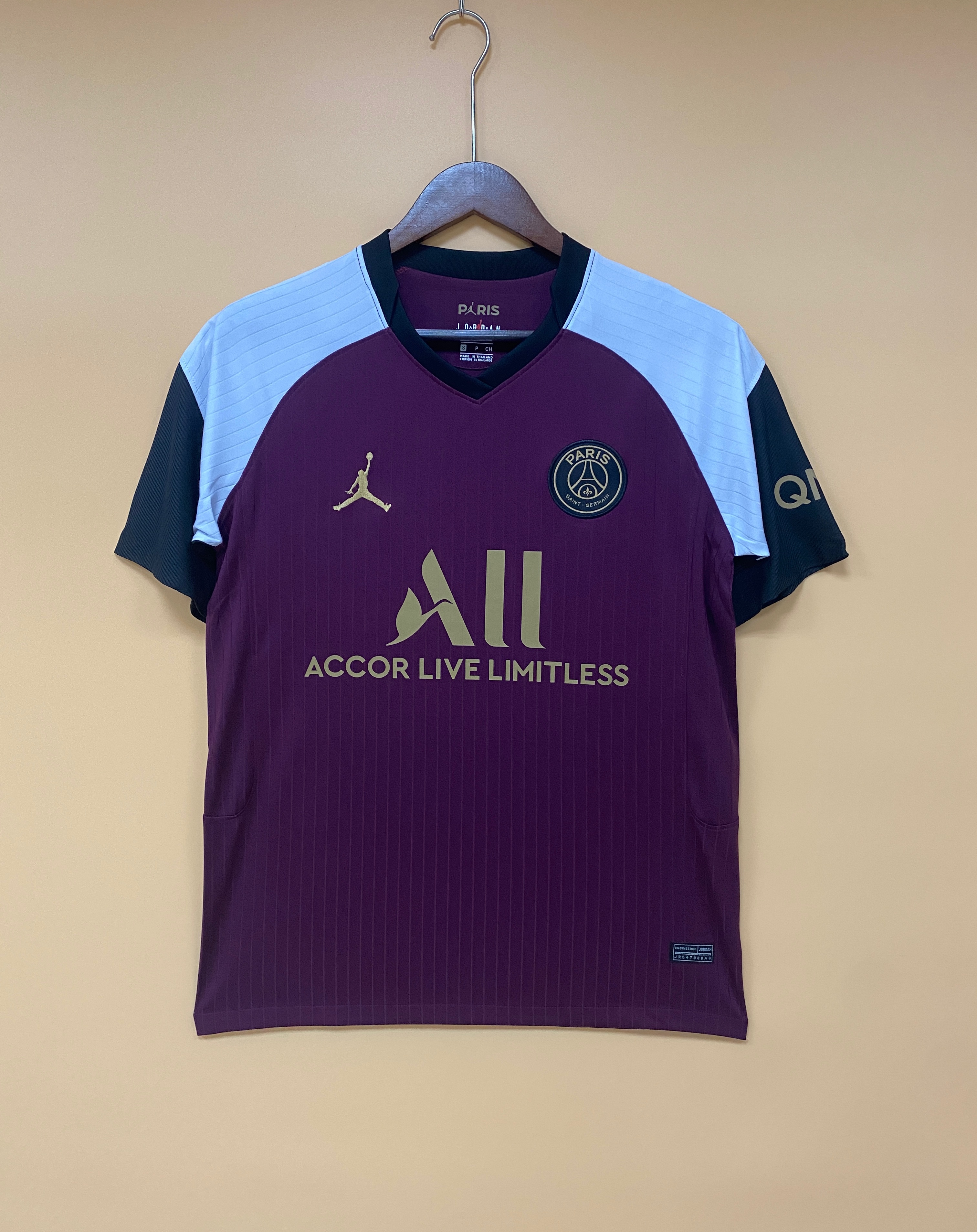 Paris Saint-Germain 2020/21 Mens Third Jersey
